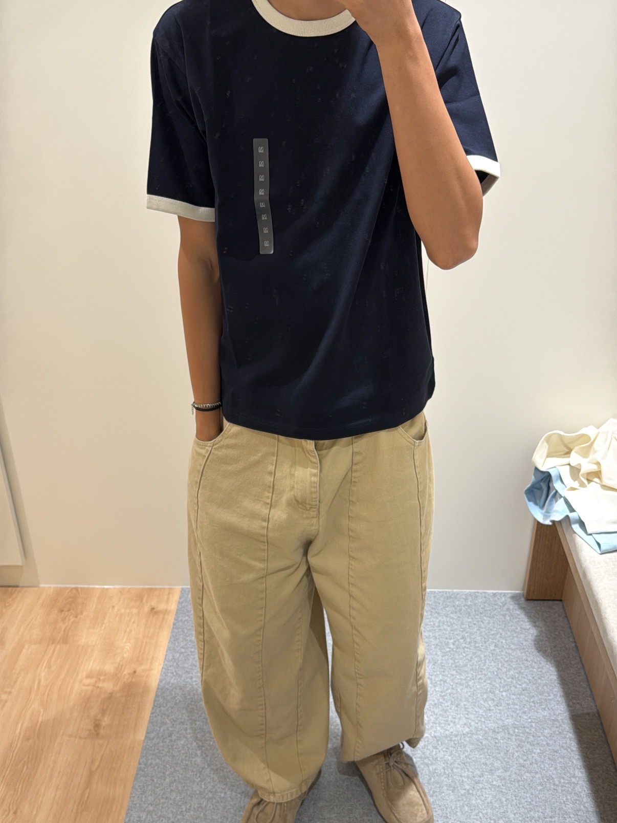 GU Moccasin Shoes Beige 착용 스타일
