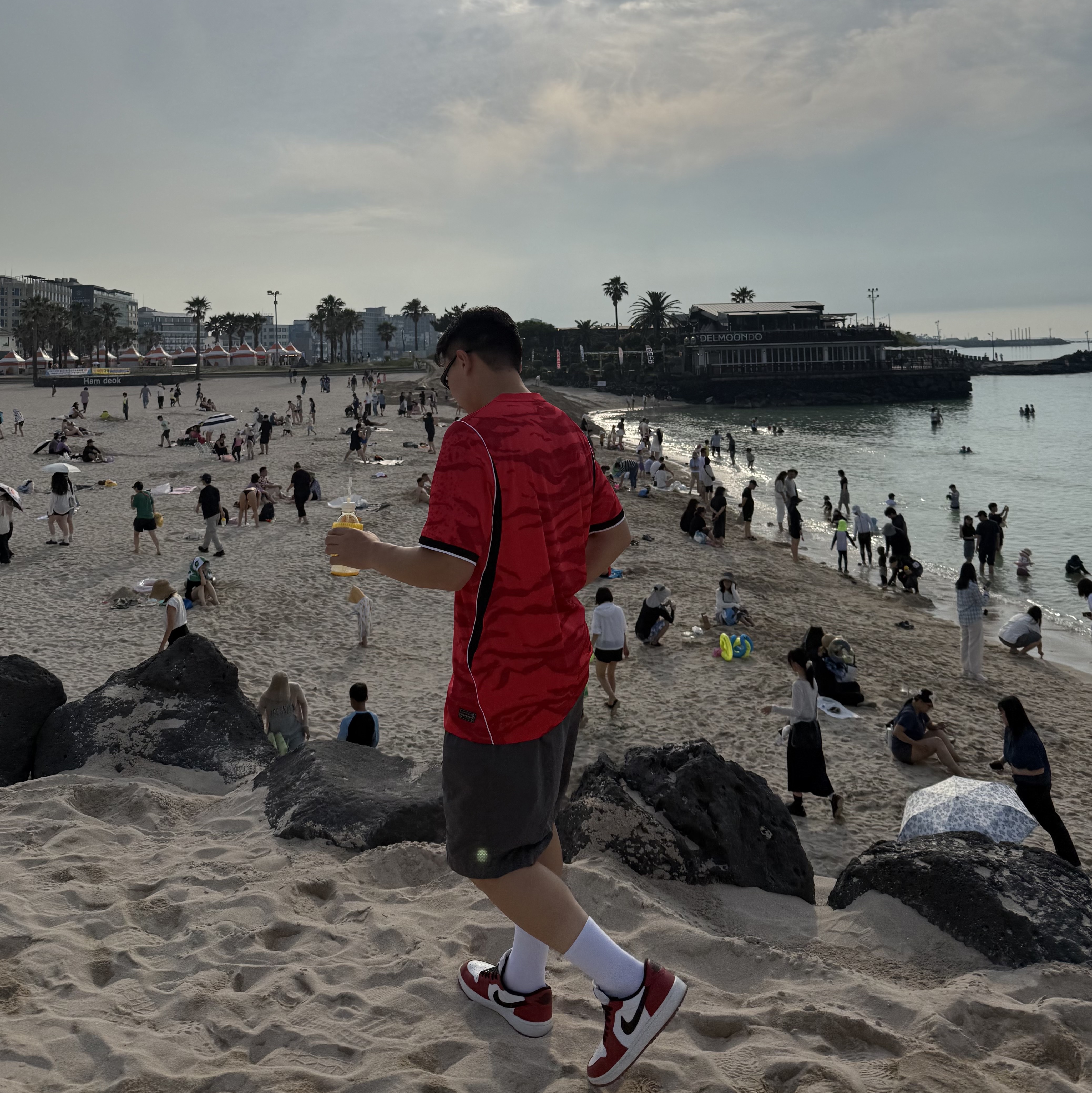 Nike Korea 2026 Stadium Home Dri-Fit Soccer Replica Jersey Global Red Black (Non Marking Ver.), Jordan 1 Low Golf Chicago 착용 스타일 - 1