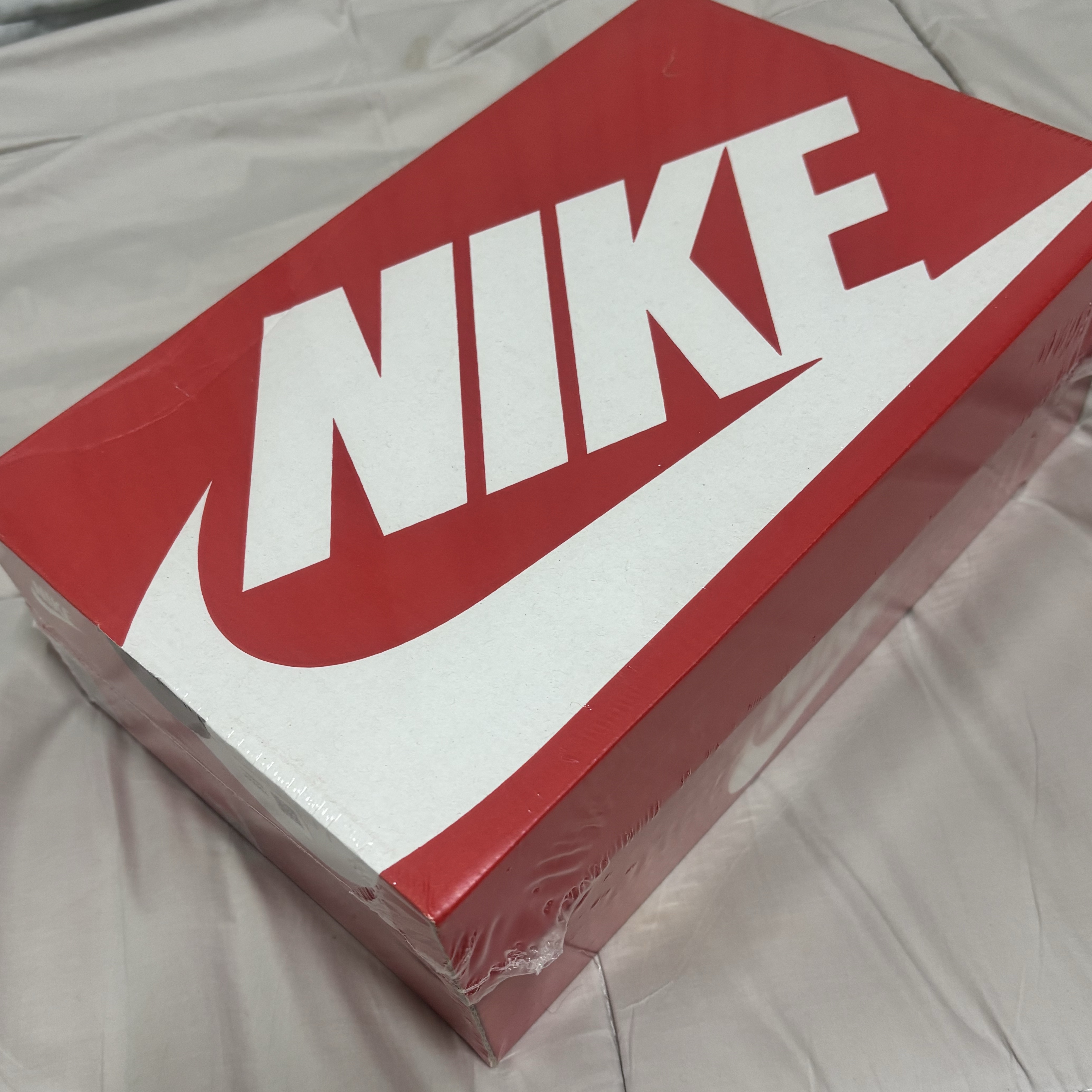 (W) Nike Cortez Leather White Varsity Red 착용 스타일 - 1