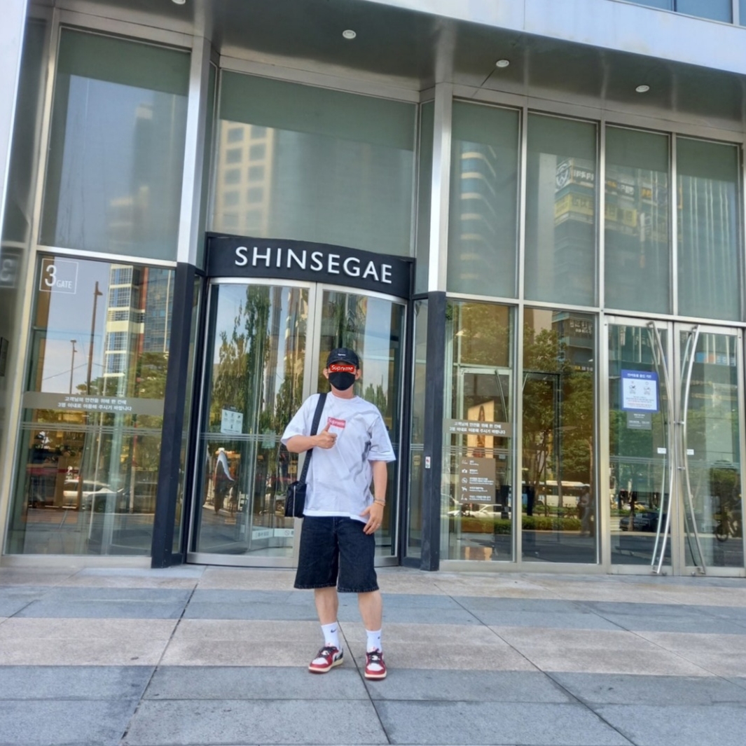 Supreme x MM6 Maison Margiela Box Logo T-Shirt White - 24SS, Supreme x Nike Denim Short Black - 24SS 착용 스타일 - 2