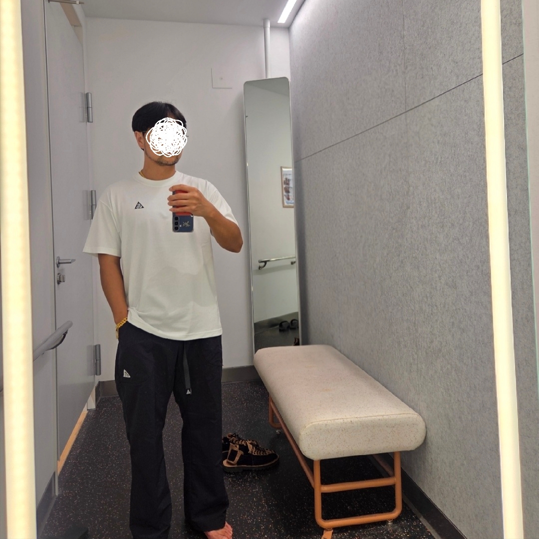 Nike ACG Dri-Fit T-Shirt Summit White - Asia, Nike ACG Dolomiti Pants Black Summit White - Asia 착용 스타일 - 1