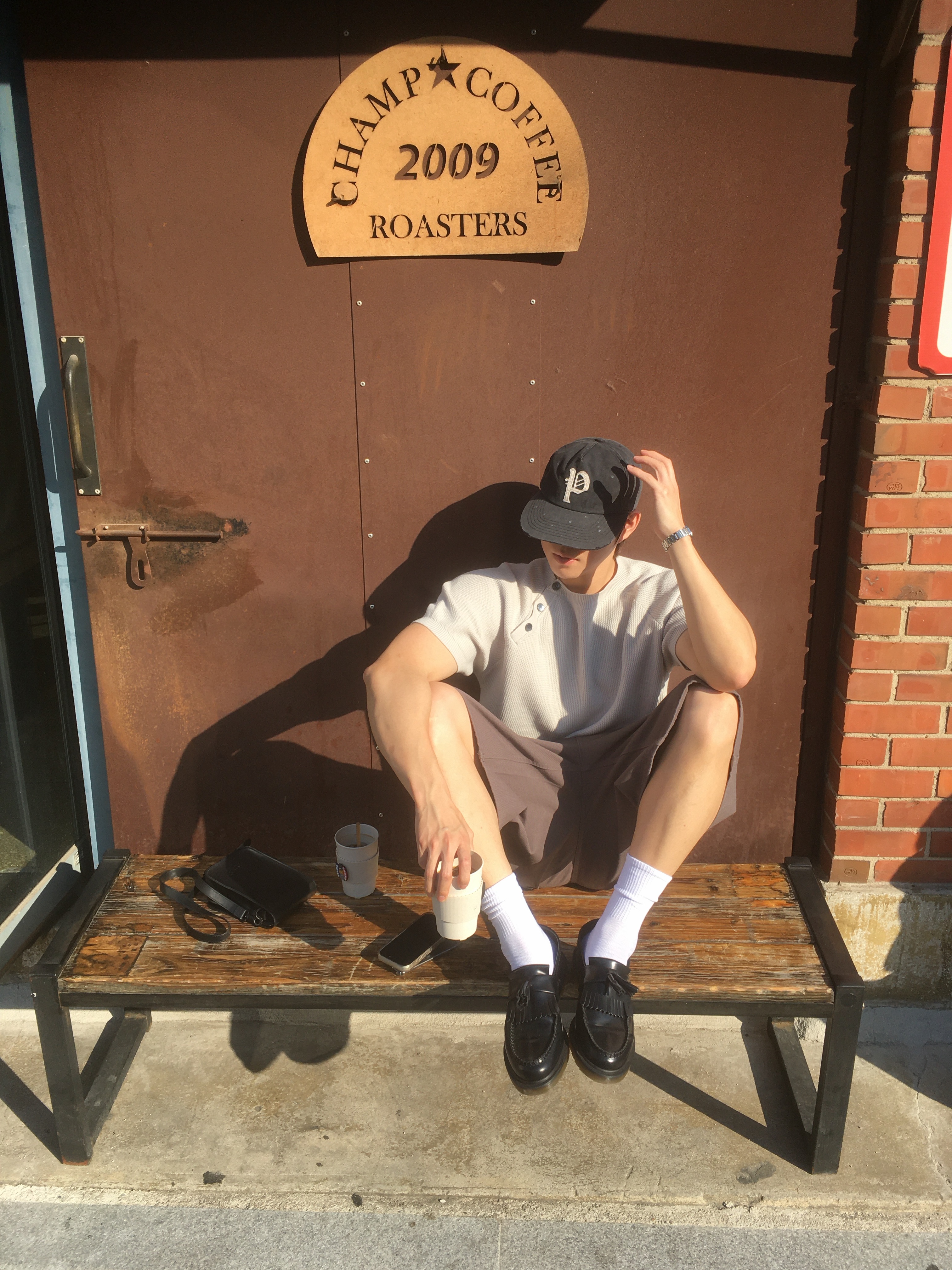 Dr. Martens Adrian Smooth Black, [KREAM 단독] Partimento Reworks Distress Old P Ball Cap VTG Black 착용 스타일 - 2