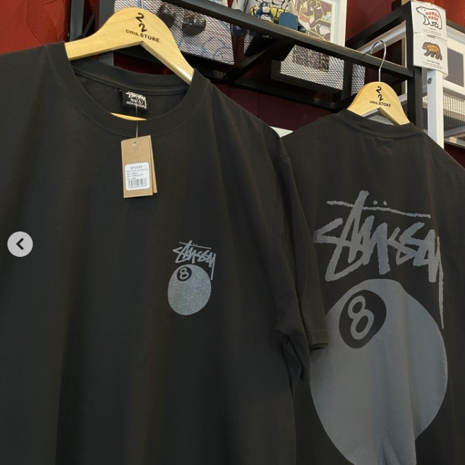 Stussy 8 Ball Pigment Dyed T-Shirt Faded Black, Stussy 8 Ball Pigment Dyed T-Shirt Black 착용 스타일 - 3