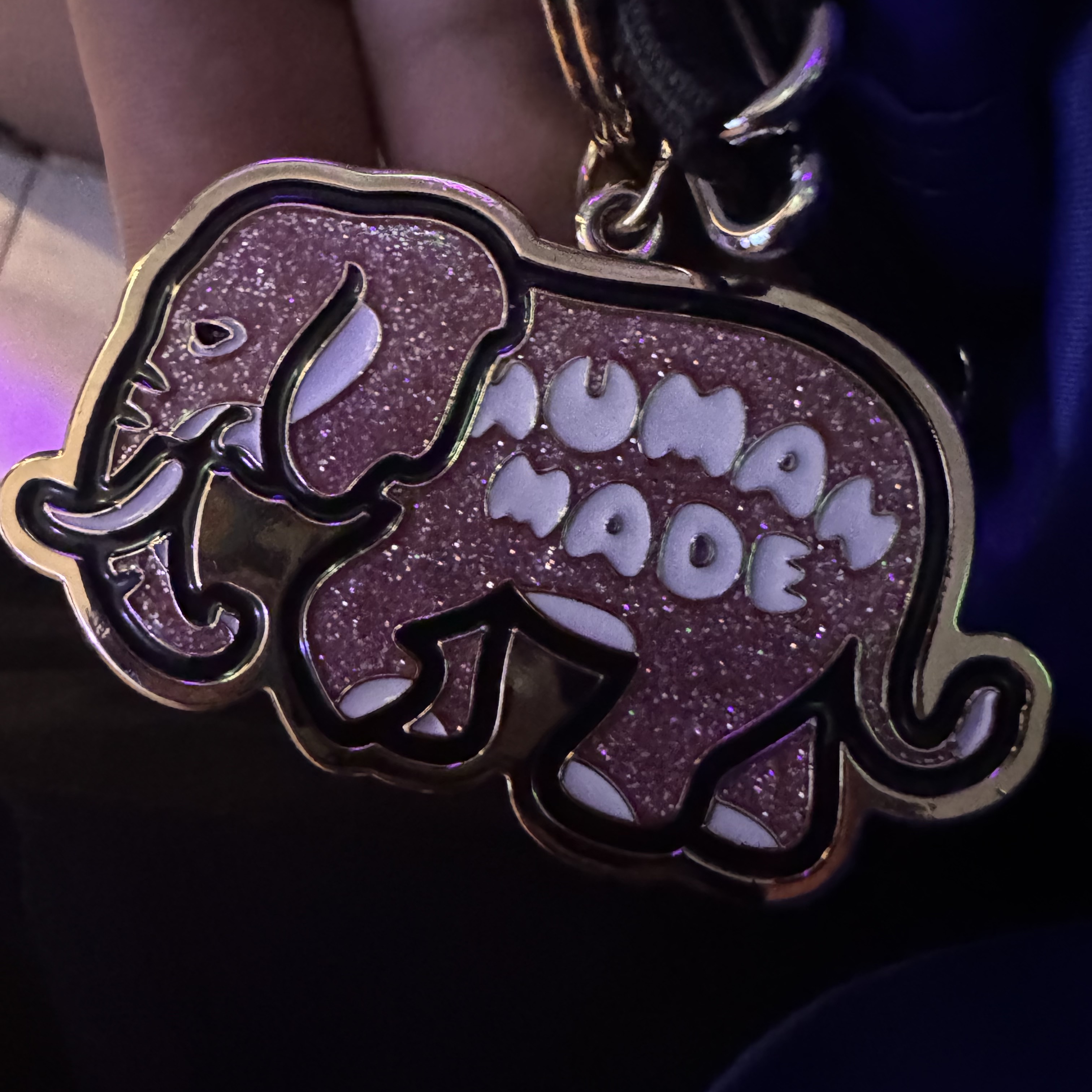 Human Made Bangkok Animal Keyring Gold 착용 스타일