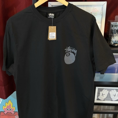 Stussy 8 Ball Pigment Dyed T-Shirt Faded Black, Stussy 8 Ball Pigment Dyed T-Shirt Black 착용 스타일 - 1