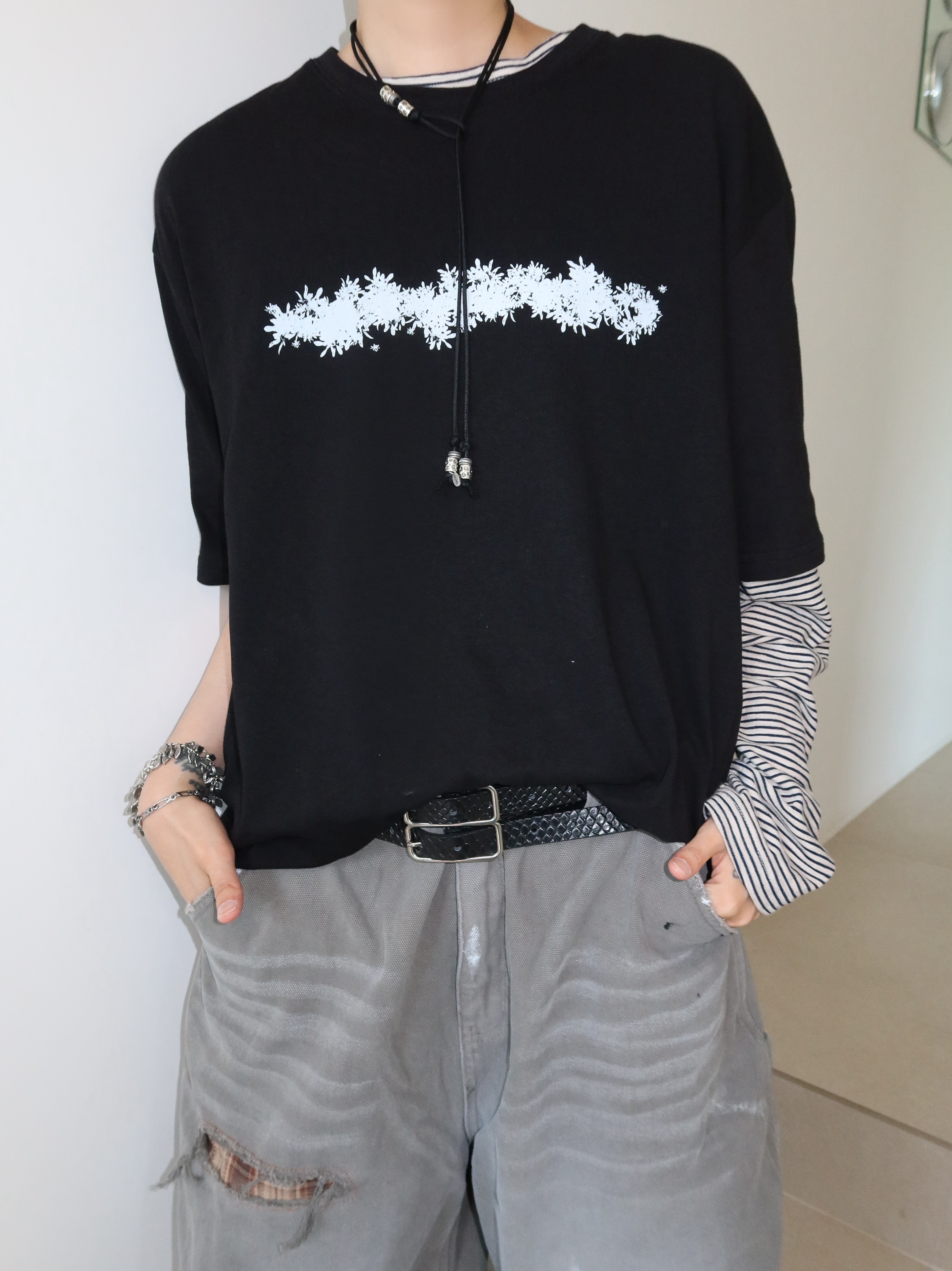Hono Report Leaf Bracelet, Hono Report Rope Necklace Black 착용 스타일 - 5