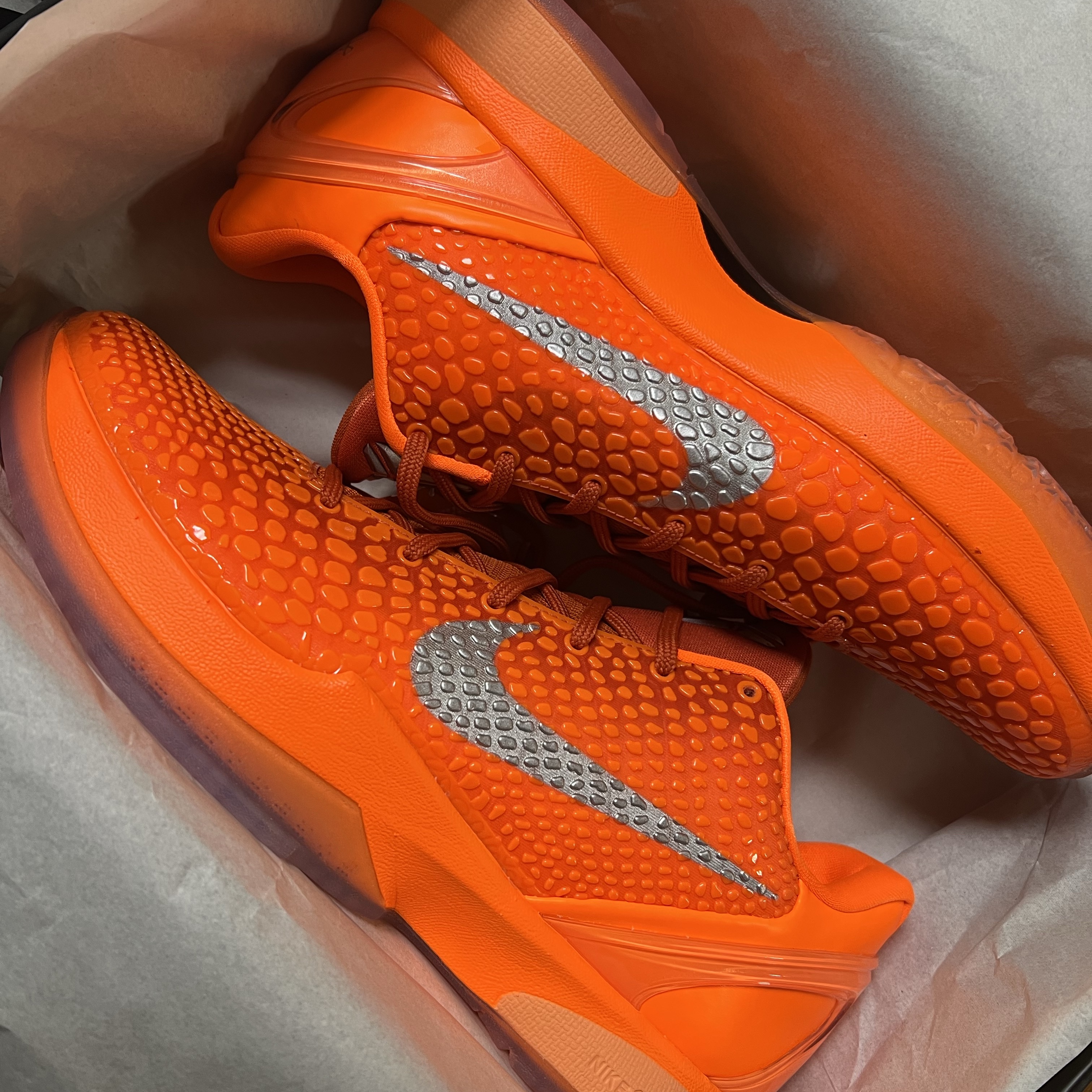 Nike Kobe 6 Protro Total Orange 착용 스타일