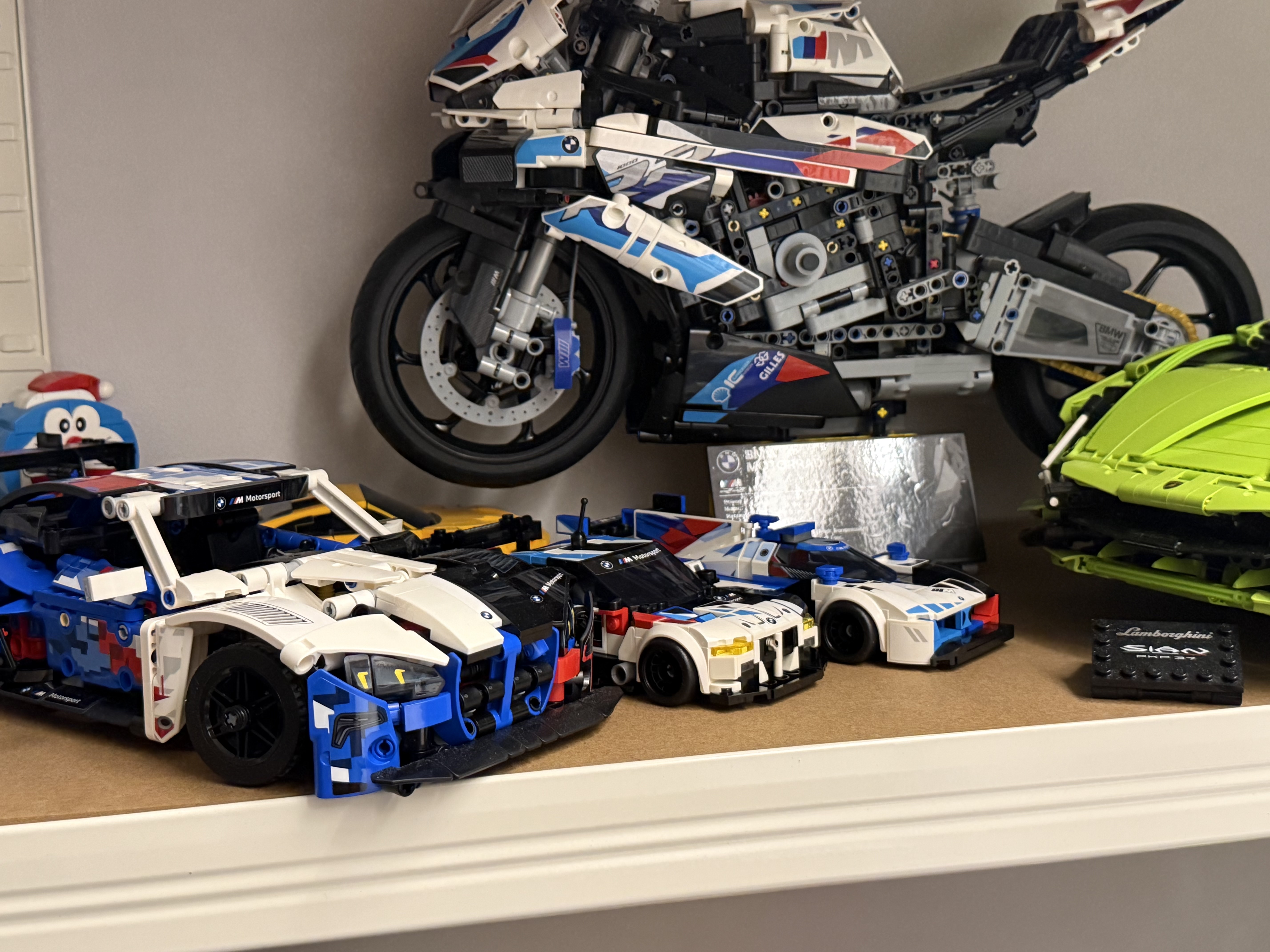 Lego BMW M4 GT3 & BMW M Hybrid V8 Race Cars, Lego BMW M 1000 RR 착용 스타일