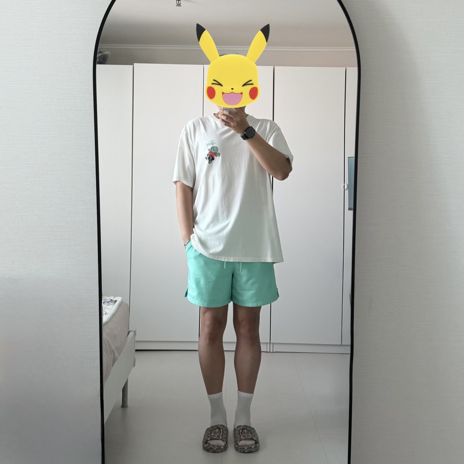 Stussy Dollie Pigment Dyed T-Shirt Natural, Jordan Essentials 5 Inch Poolside Shorts Emerald Rise - Asia 착용 스타일 - 1