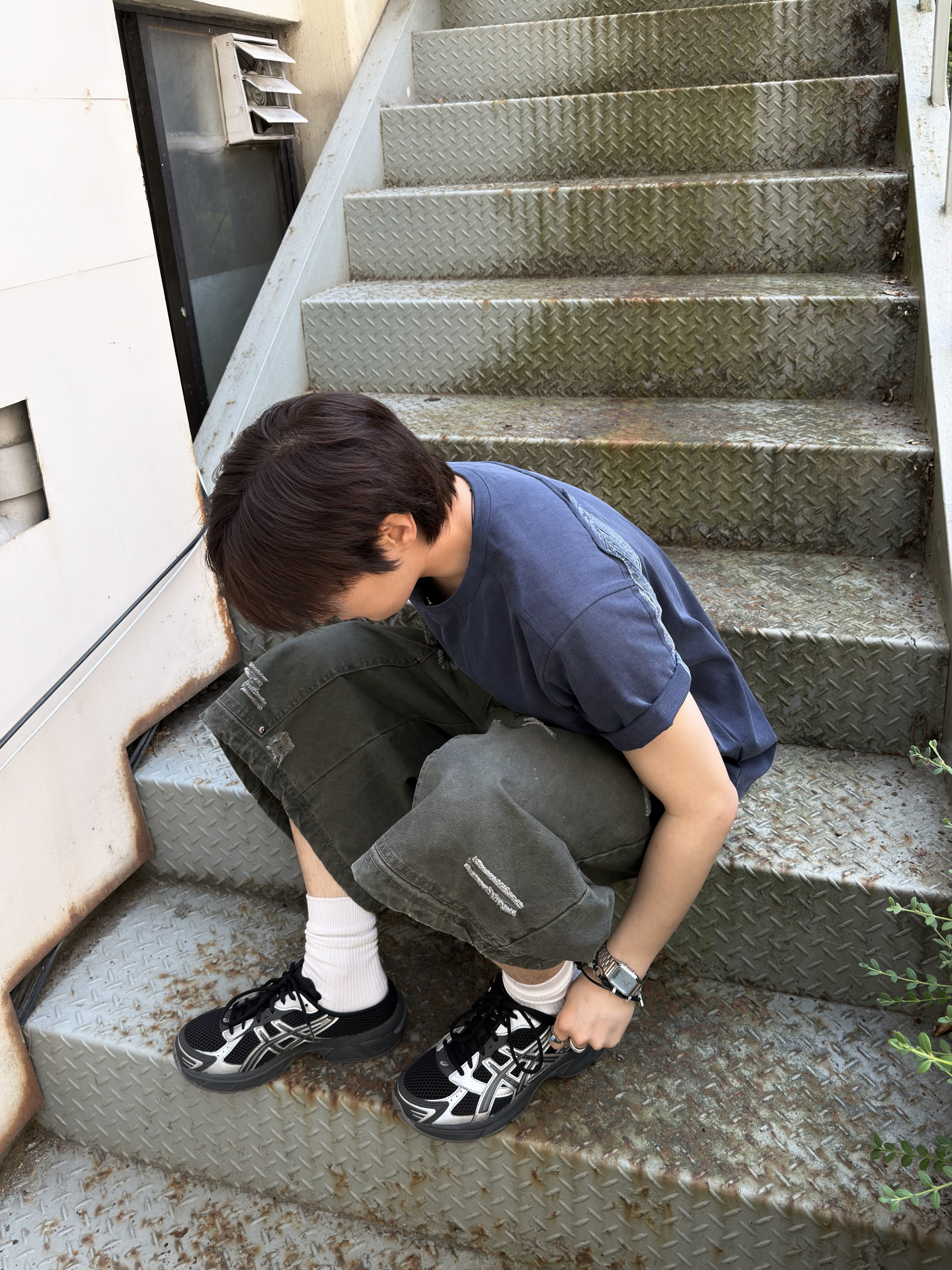 TOWTOW.ARCHIVE Axis Bracelet Black, Asics Gel-1130 Mule Black Graphite Grey 착용 스타일 - 2