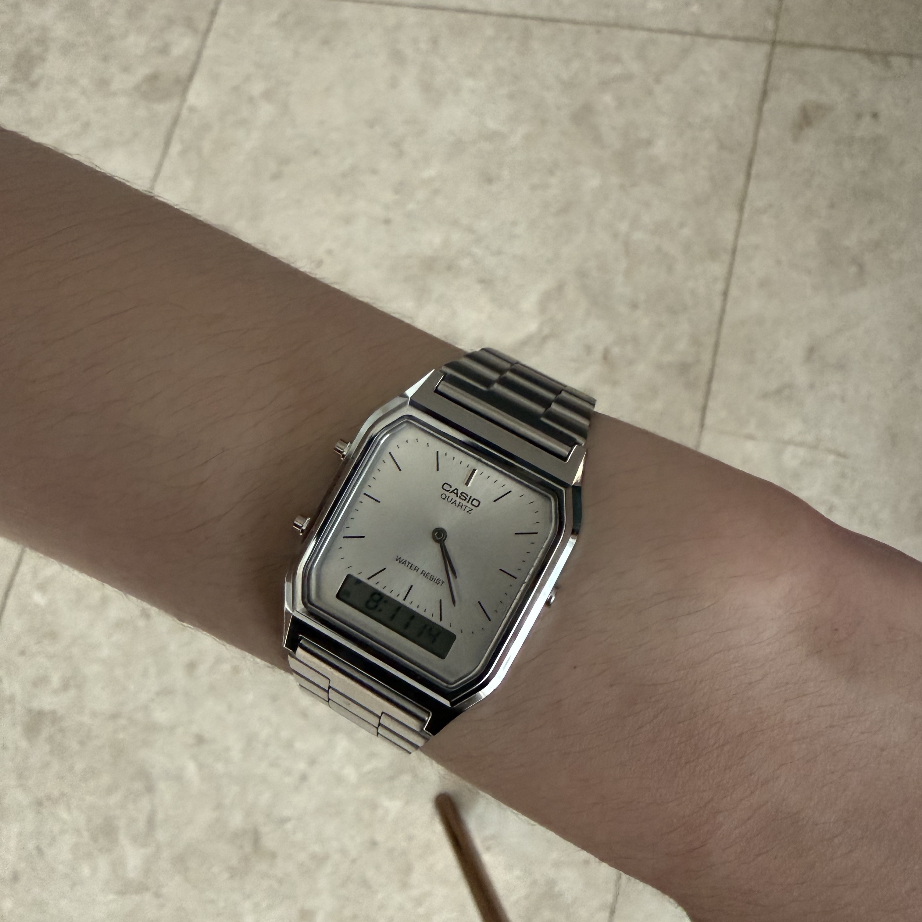 Casio AQ-230A-7AMQY 착용 스타일