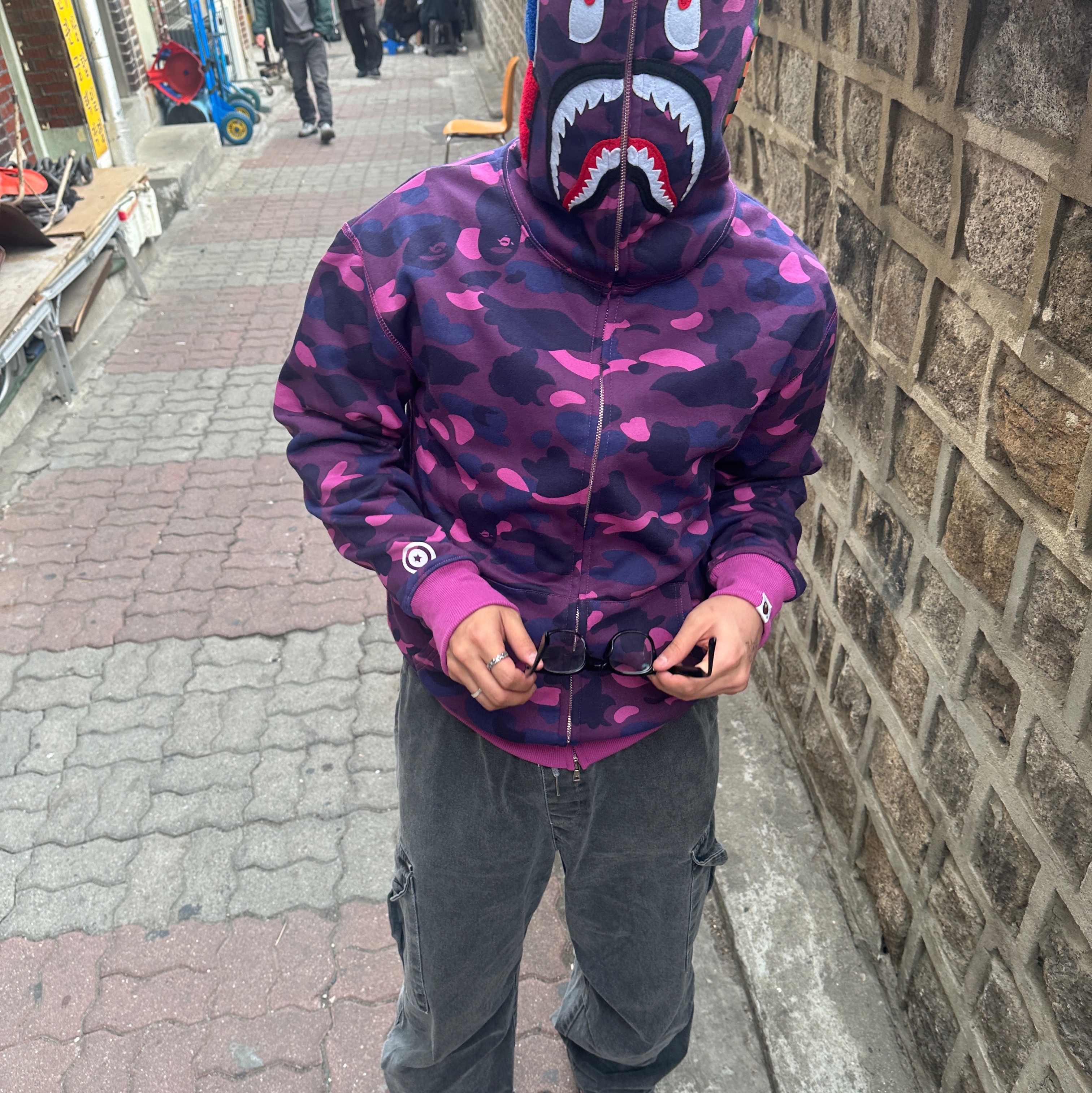 BAPE Color Camo Shark Full Zip Hoodie Purple 착용 스타일