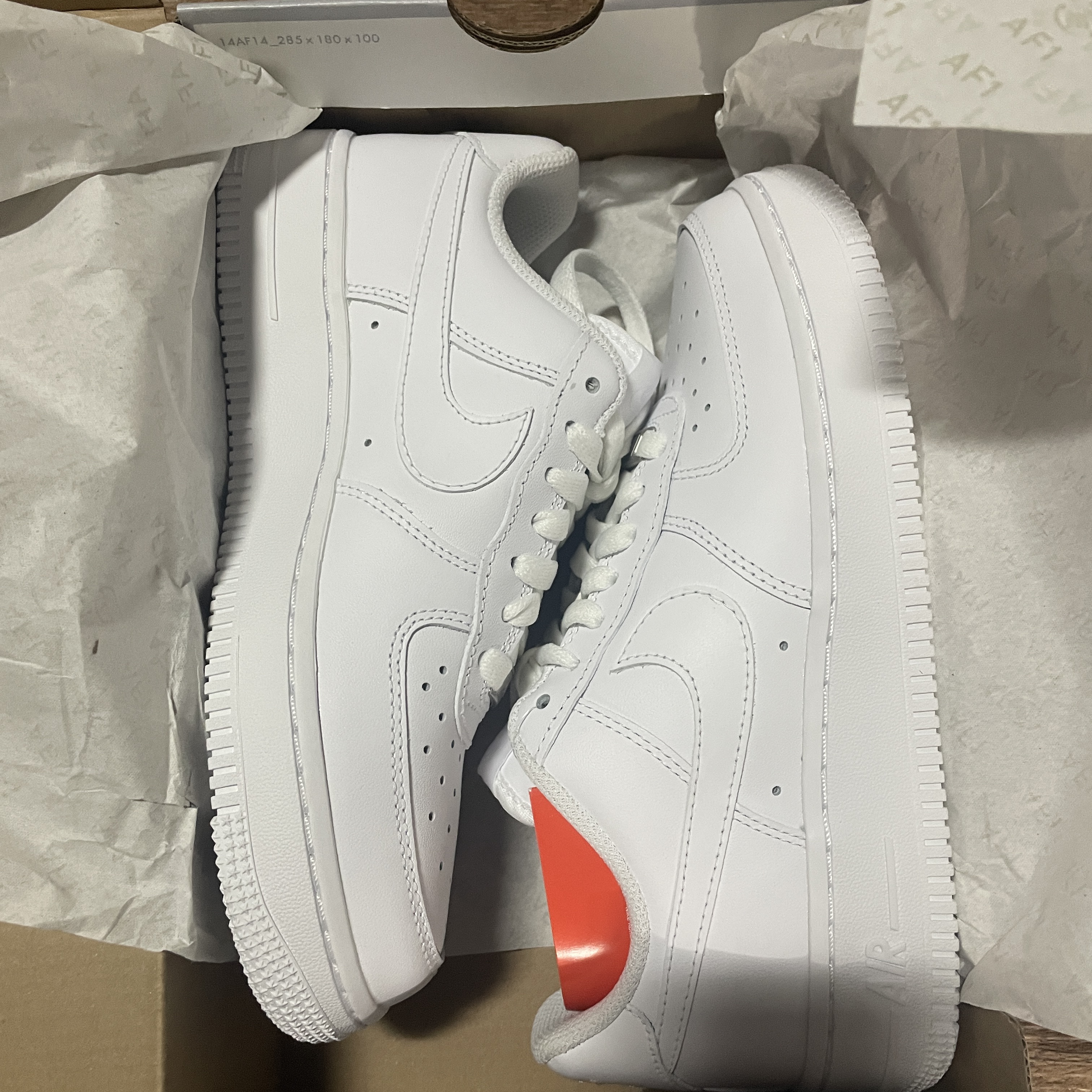 Nike Air Force 1 '07 Low White 착용 스타일