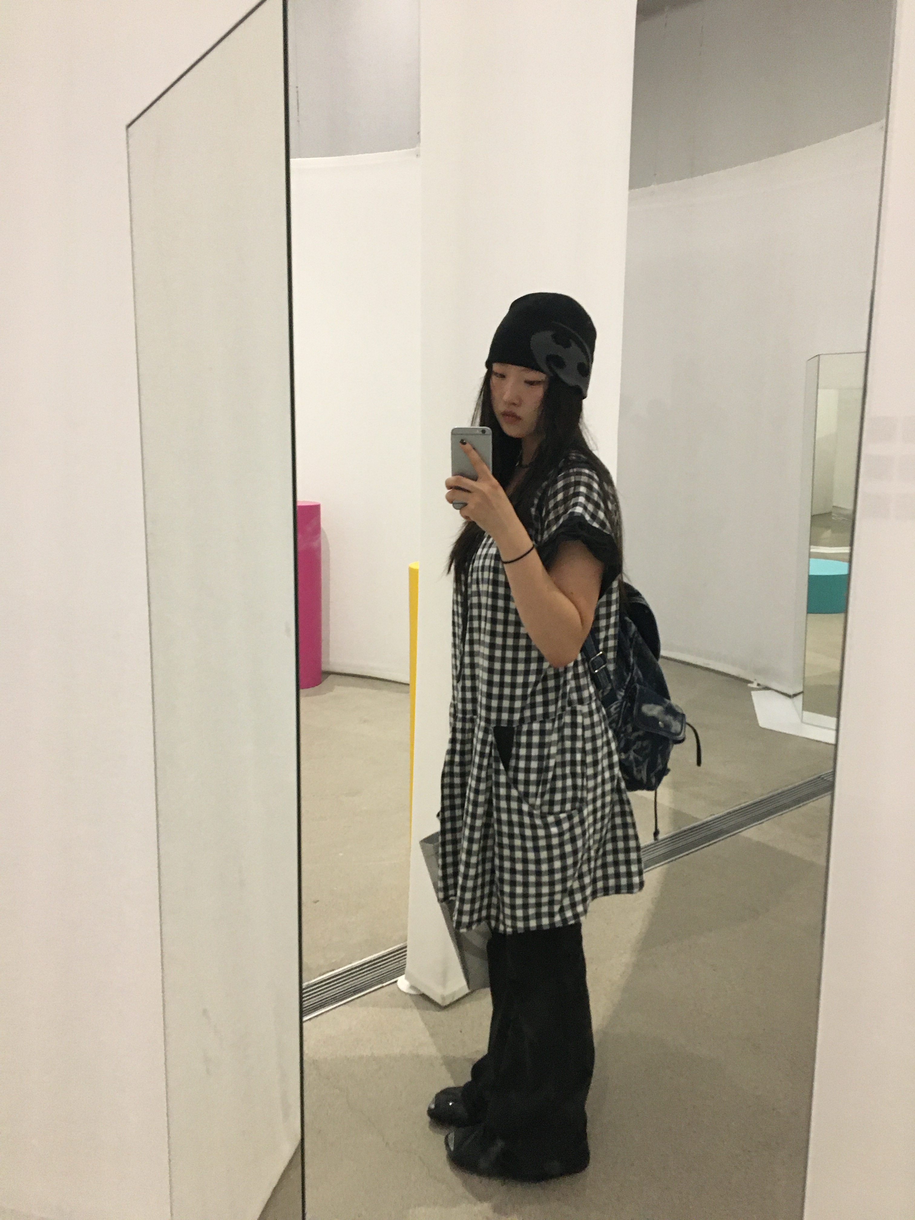 Balenciaga Tyrex Sneakers Black, Sansan Gear Logo Beanie Black_26SS 착용 스타일 - 4