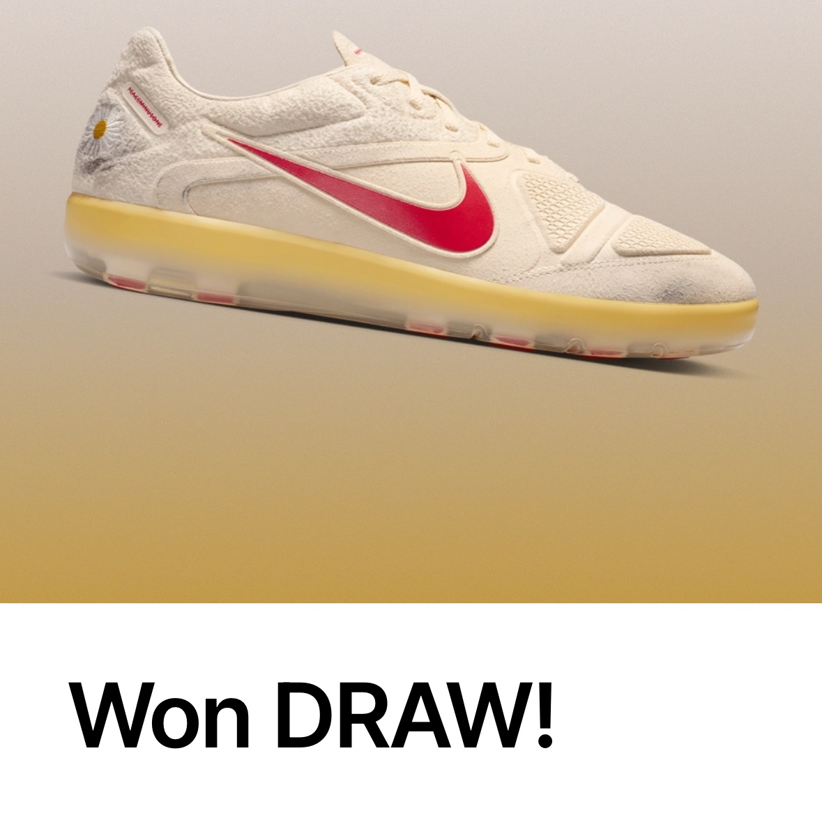 Nike x Peaceminusone Cryoshot CTR360 Natural and University Red 착용 스타일