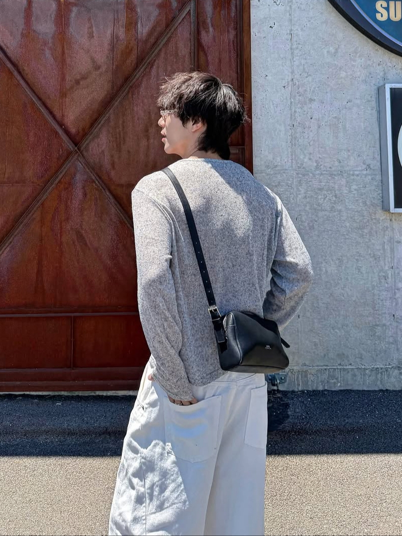 Knitted Summer Long Sleeve Cardigan Grey, Knitted Outstring Curved Cotton Balloon Pants Black 착용 스타일 - 3