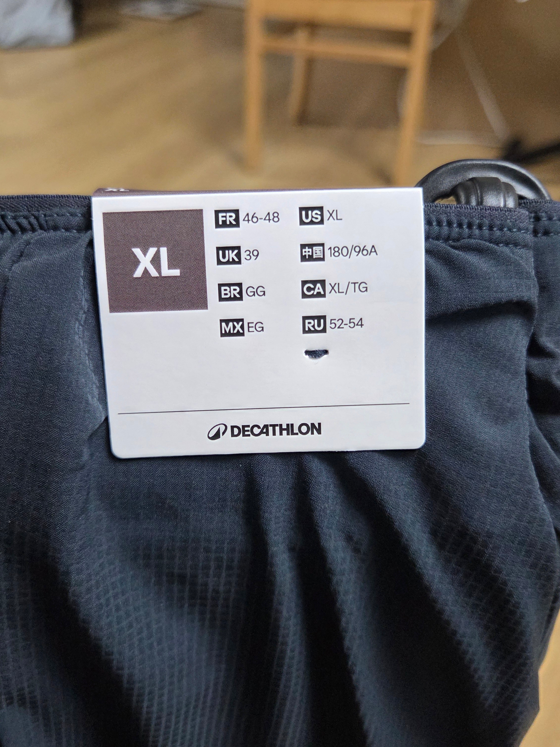 DECATHLON Kiprun Men's Running 2in1 Shorts Run 500 Smoke Black 착용 스타일 - 3