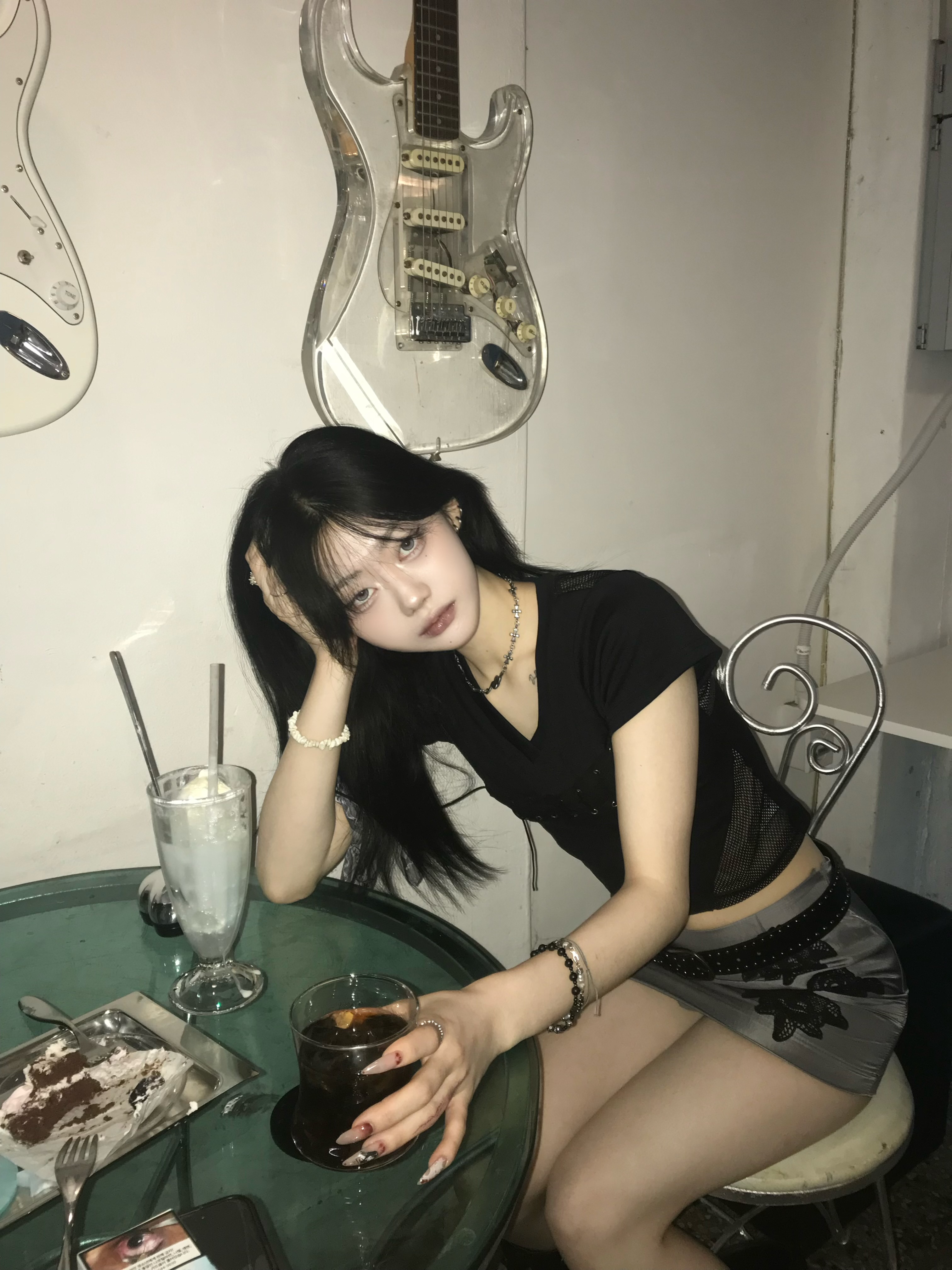 SØAR Flatlock Sporty Corset Top Black 착용 스타일 - 2