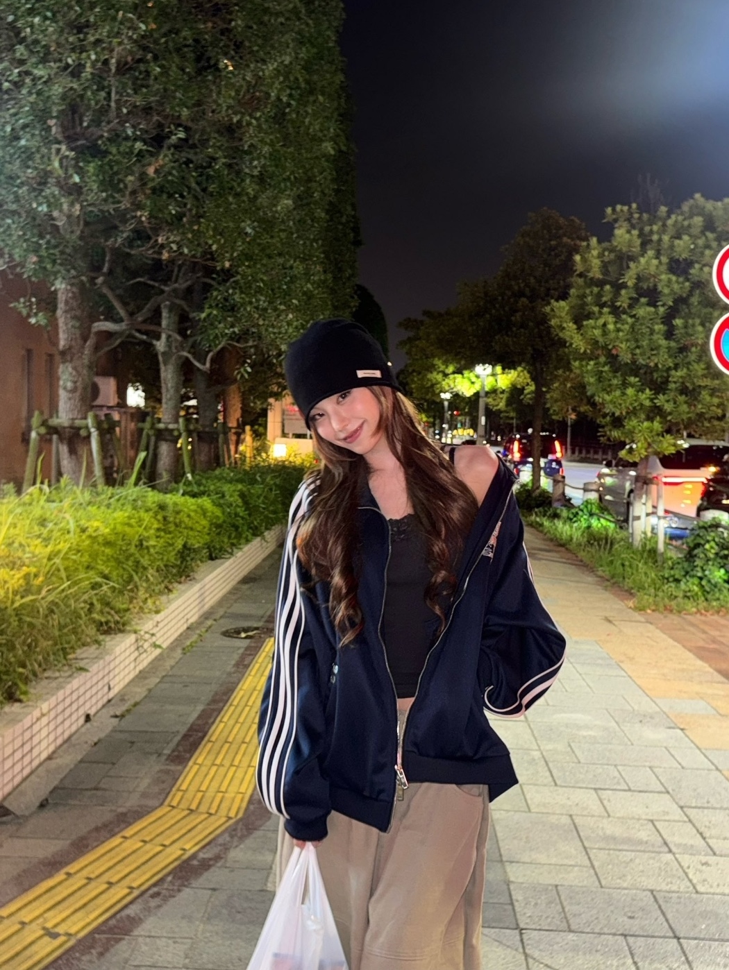 [트리플적립] PACOSPLY Falling Angel Sports Jacket Navy 착용 스타일