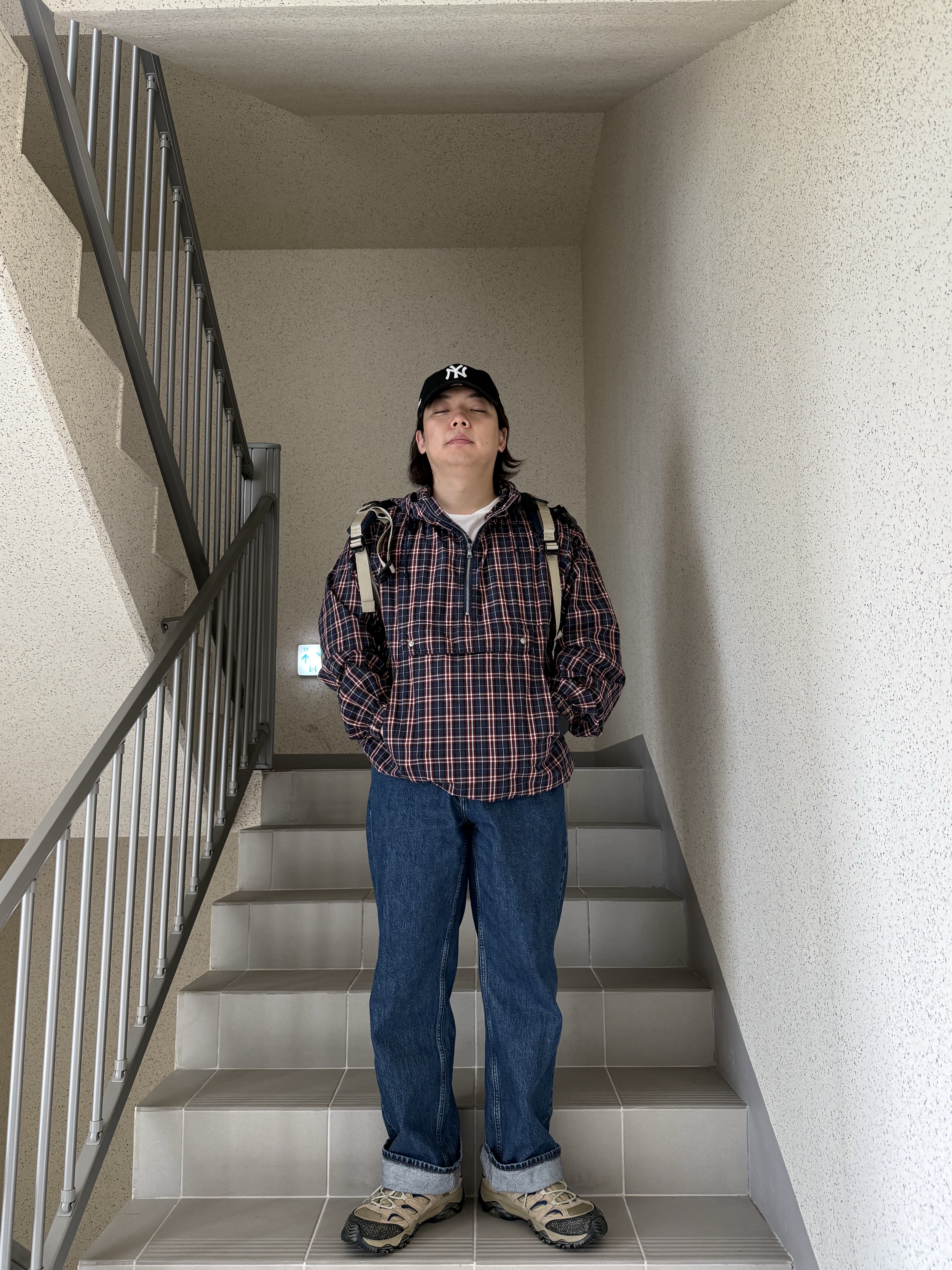 Merrell x Khakis Moab 3 Khaki 착용 스타일 - 5