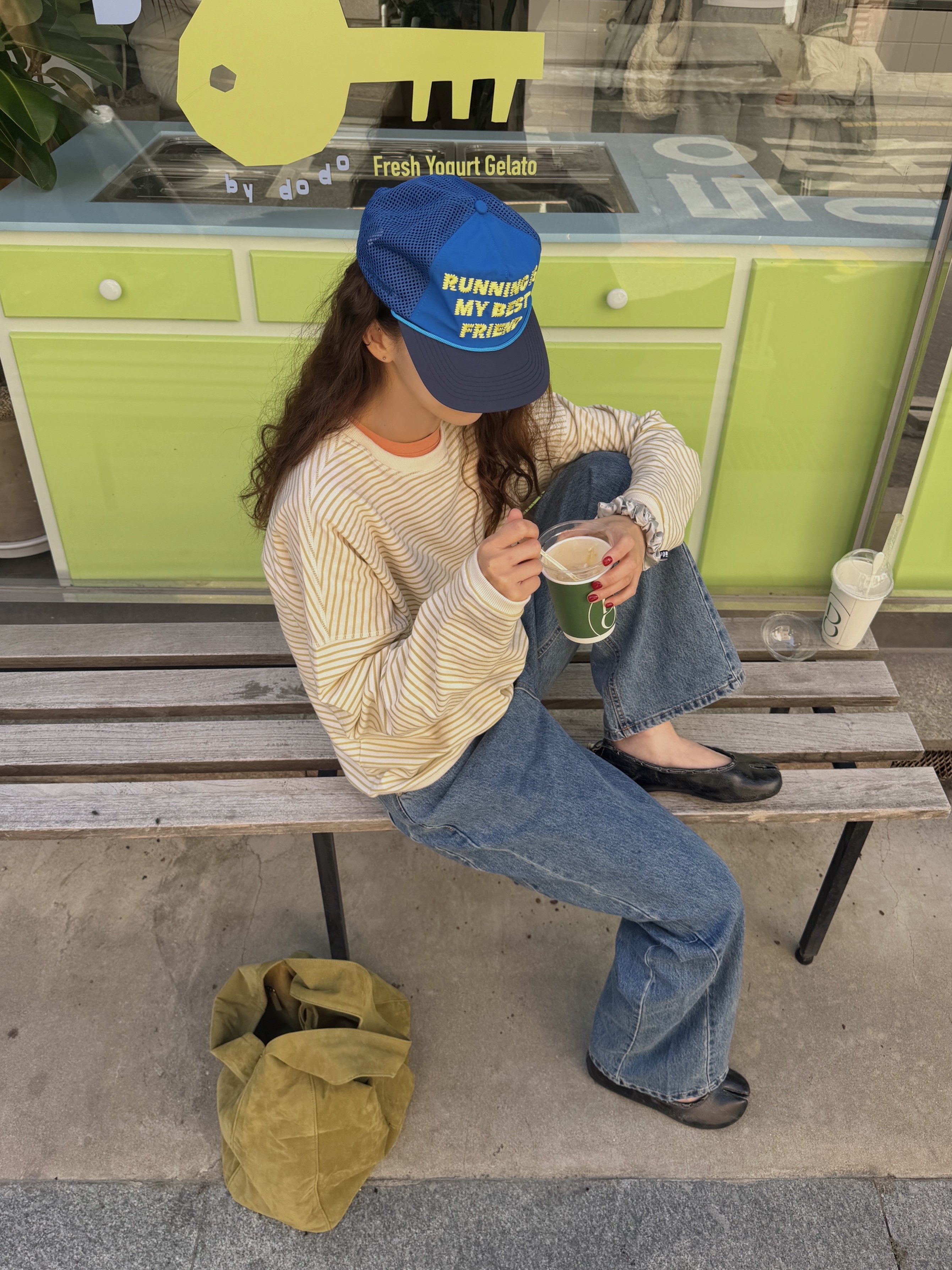Alex Zono Running Is My Best Friend Trucker Blue 착용 스타일 - 8