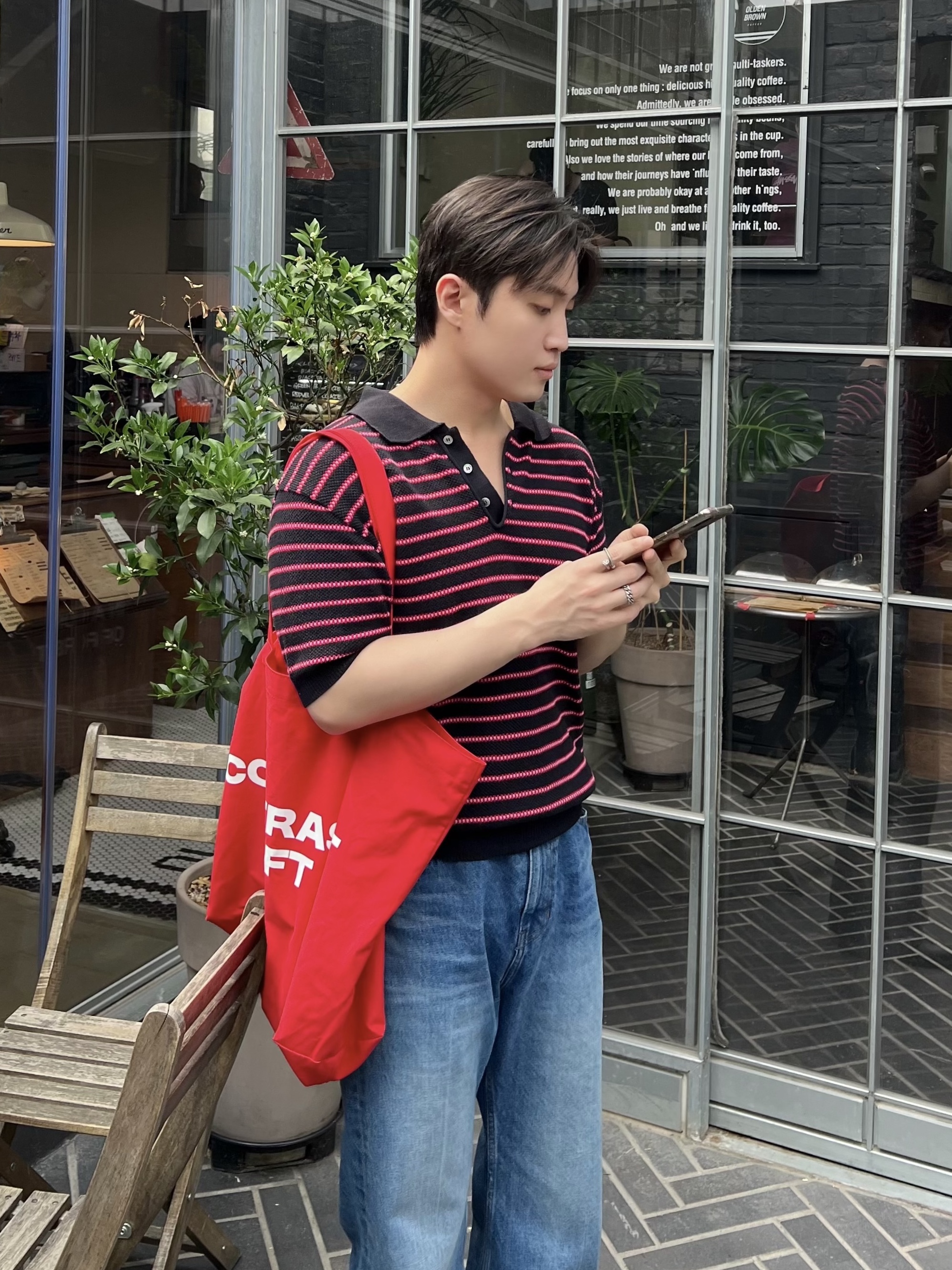 noun Easeful Tote Bag Red 착용 스타일 - 1