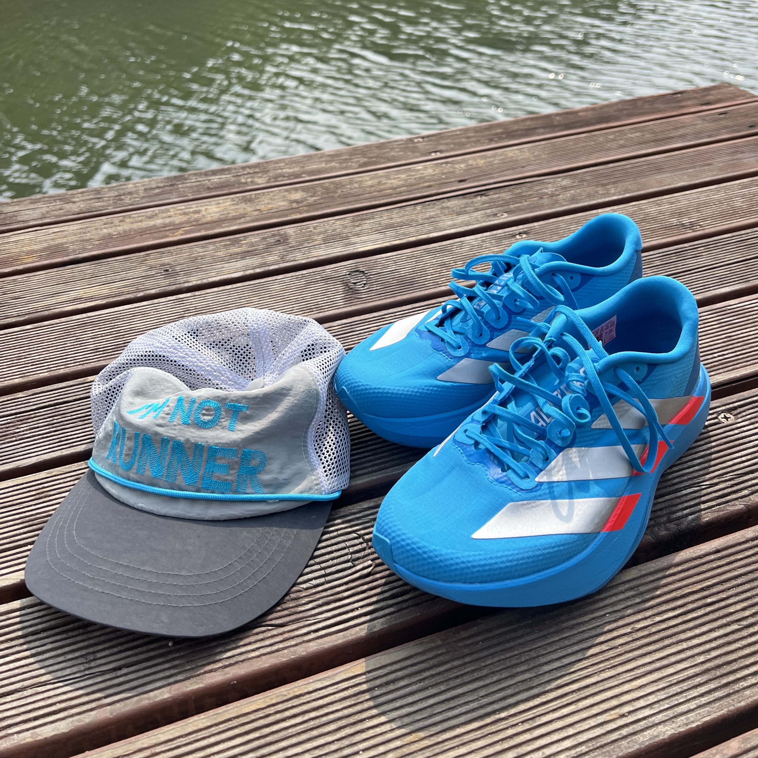 Adidas Adizero EVO SL Woven Solar Blue Silver Metallic 착용 스타일
