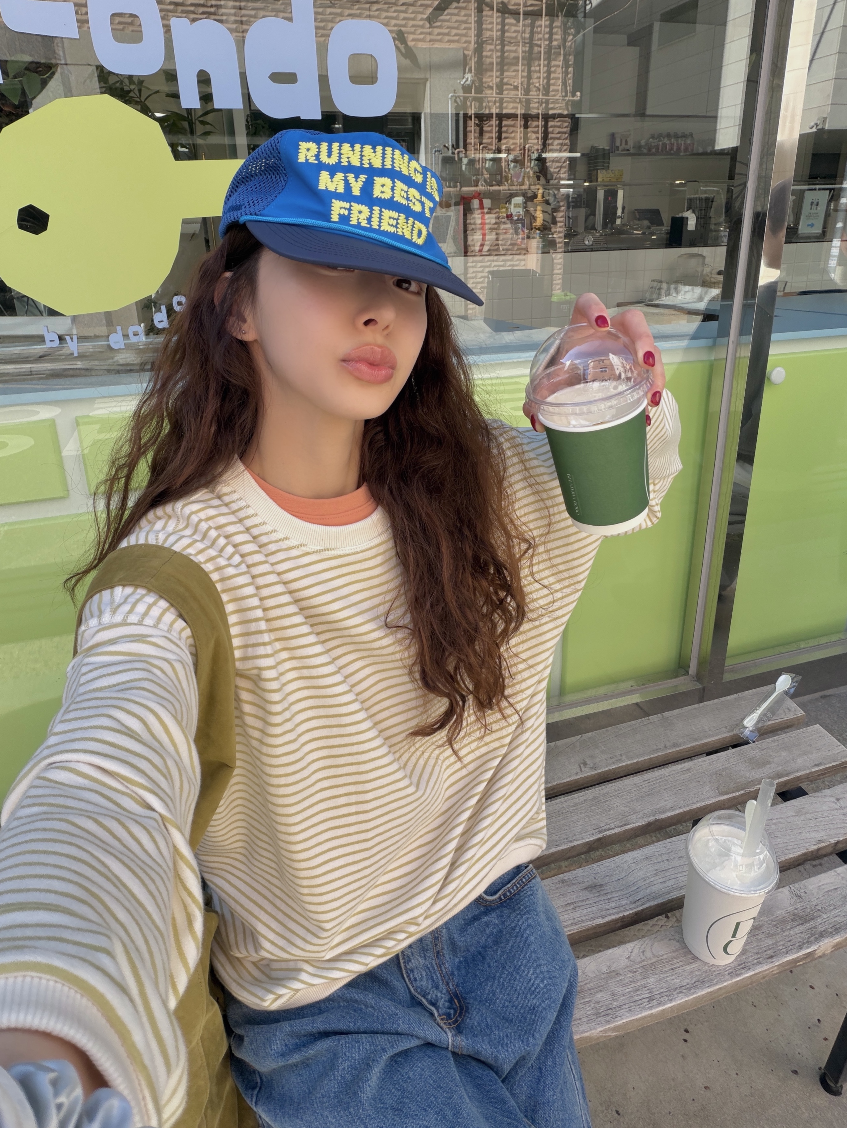 Alex Zono Running Is My Best Friend Trucker Blue 착용 스타일 - 10