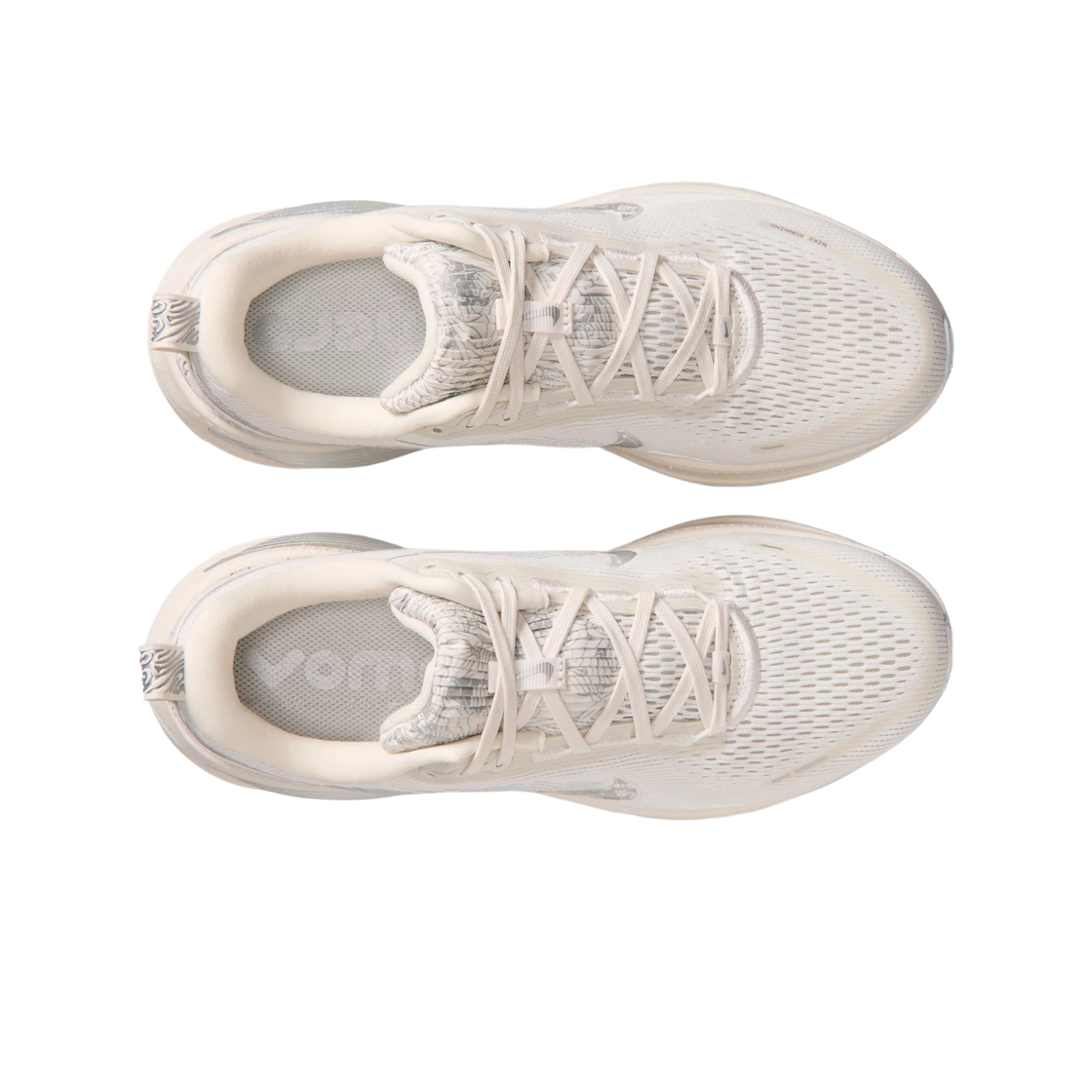 (W) 나이키 보메로 18 SE 팬텀 서밋 화이트((W) Nike Vomero 18 SE Phantom Summit White) - 2