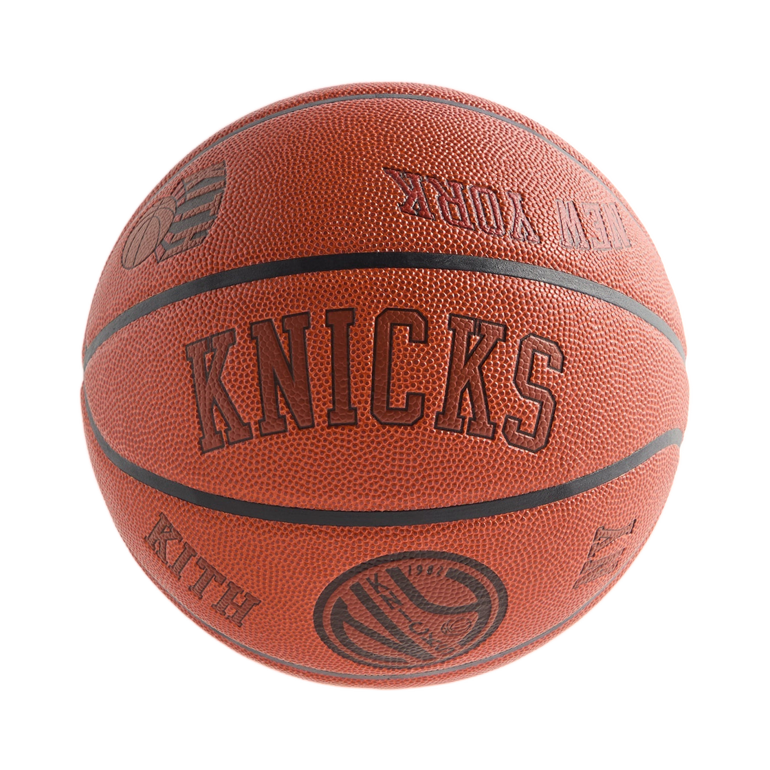 키스 & 윌슨 포 뉴욕 닉스 베스킷볼 브라운(Kith & Wilson For The New York Knicks Basketball Brown)