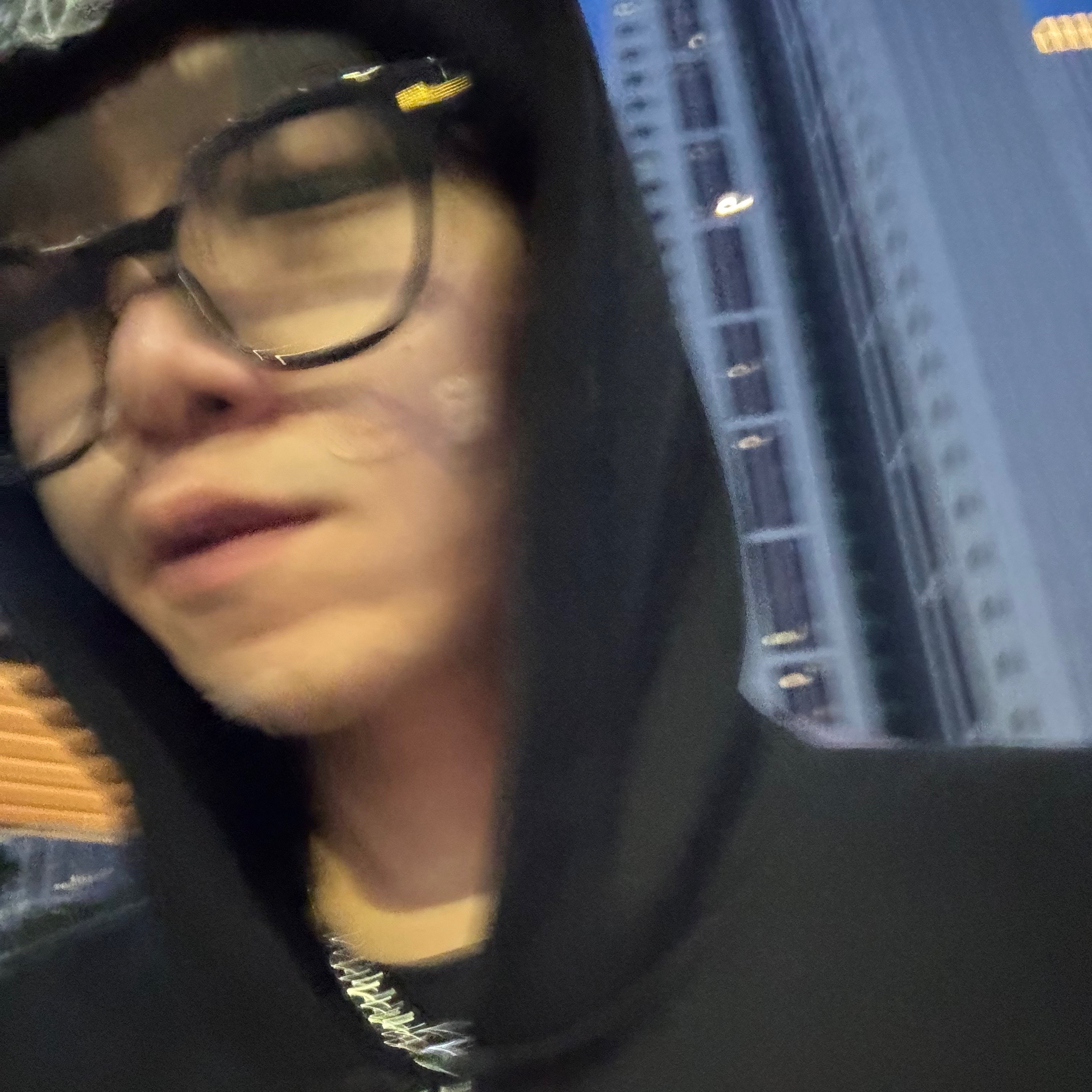 Chrome Hearts Wool Beanie Black White, Celine Zipped Hoodie in Cotton Fleece Black White 착용 스타일 - 1