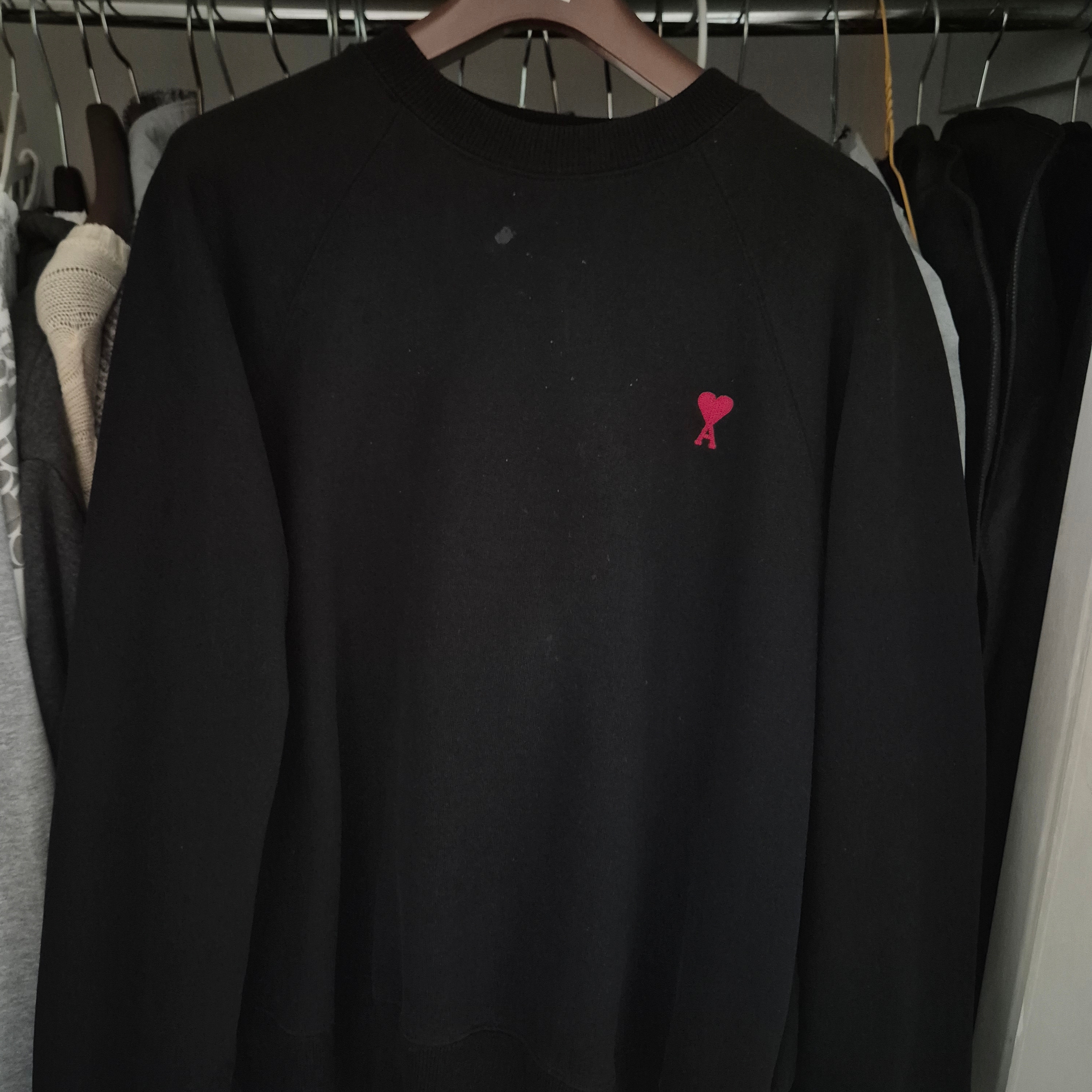 AMI de Coeur Sweatshirt Black 착용 스타일