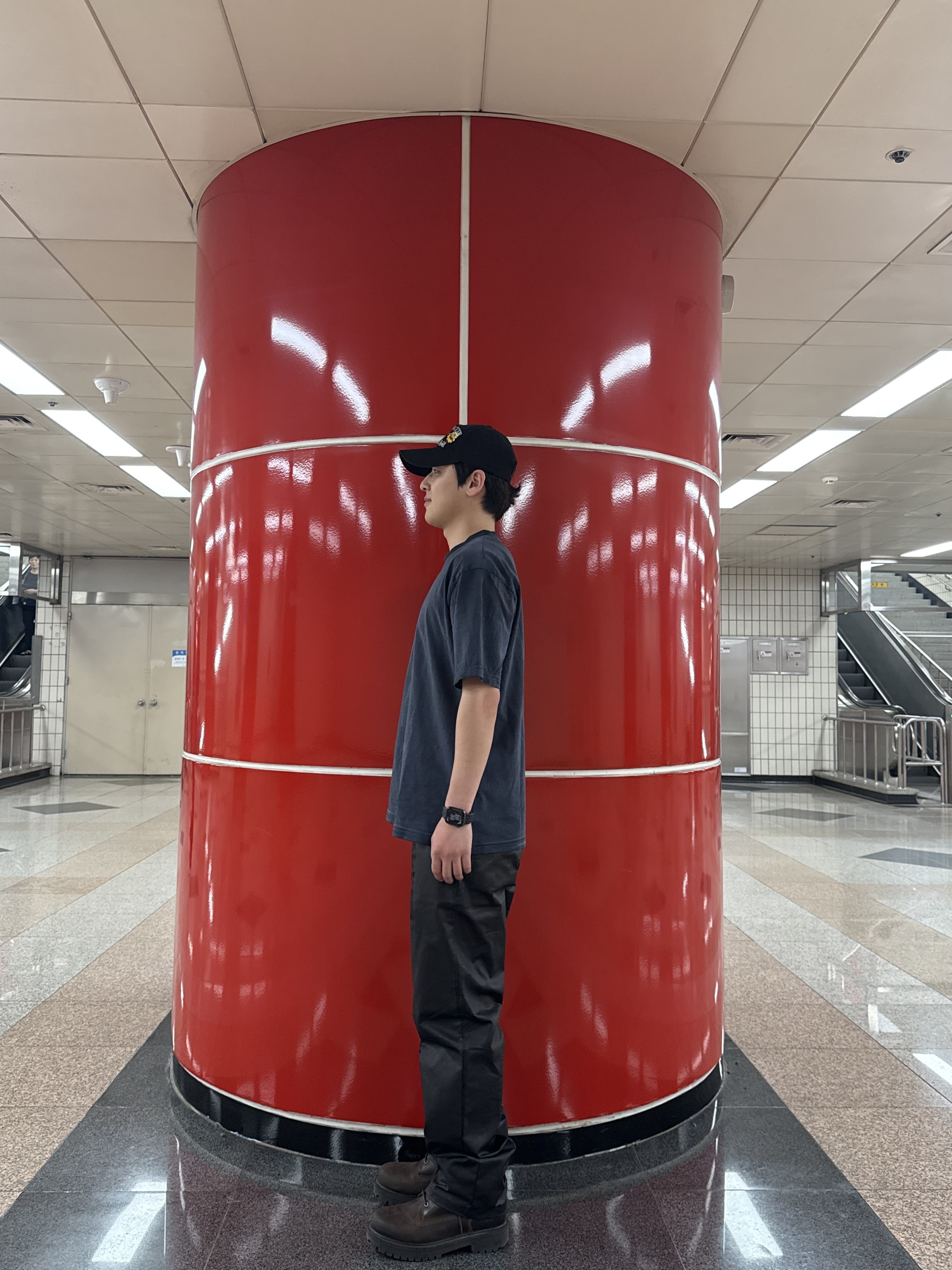 Yeezy PT-04 Black 착용 스타일 - 2