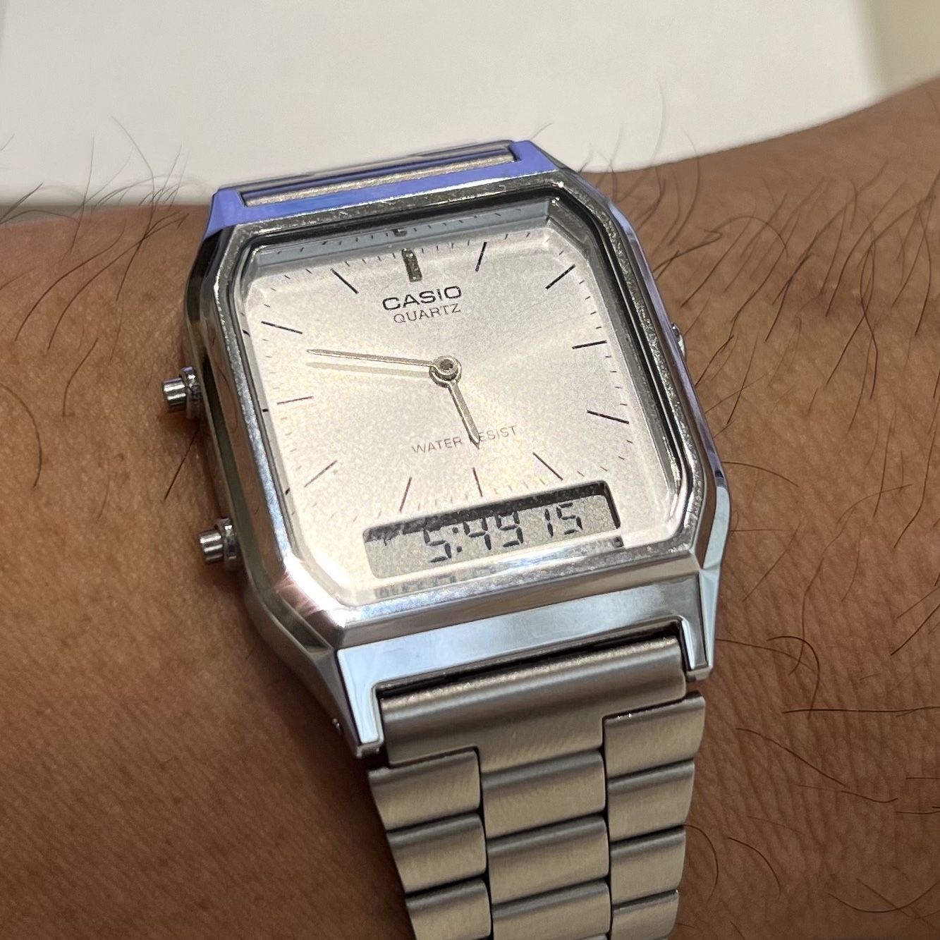 Casio AQ-230A-7AMQY 착용 스타일