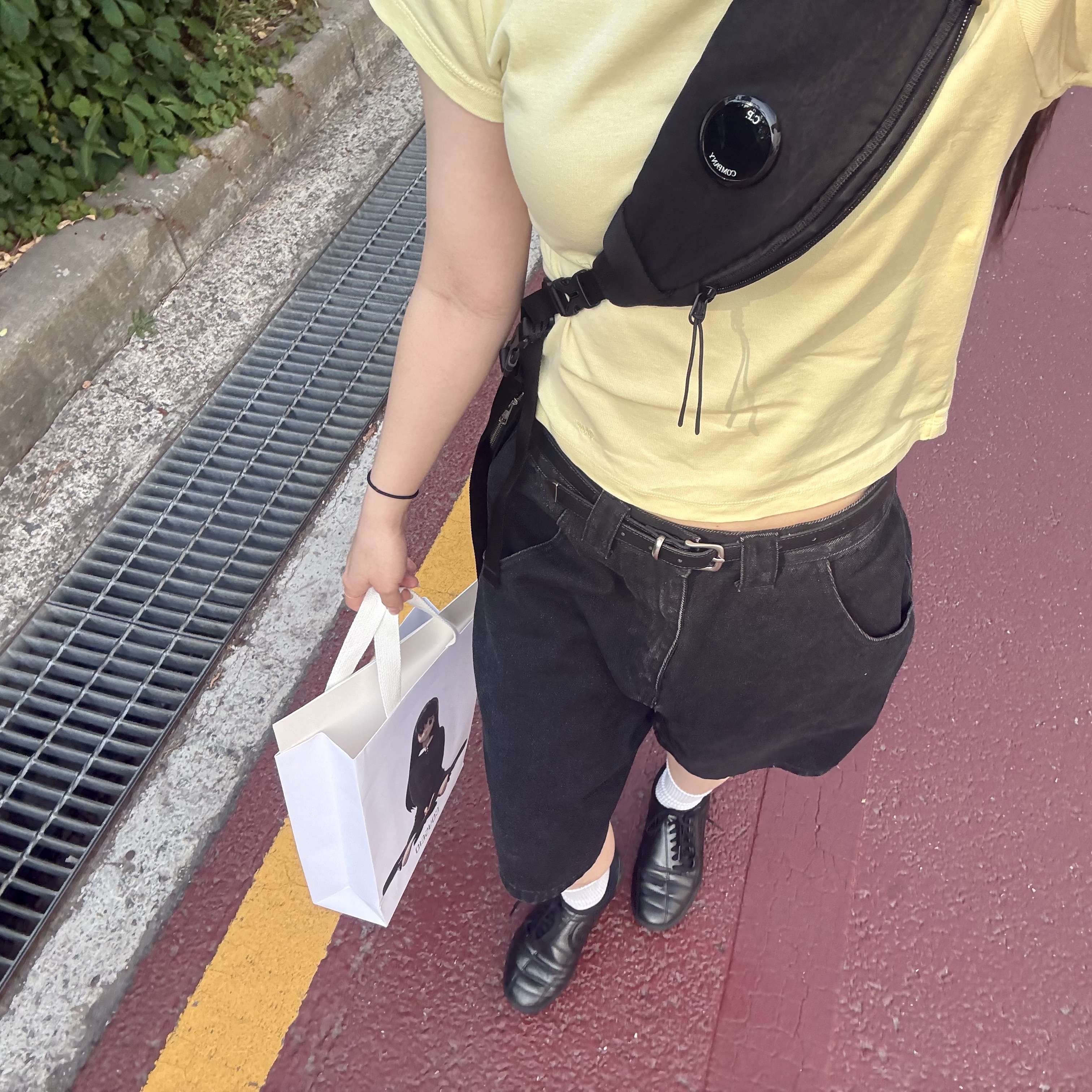 (W) Nike Total 90 Black Anthracite, C.P. Company Nylon B Lens Cross Bag Black 착용 스타일