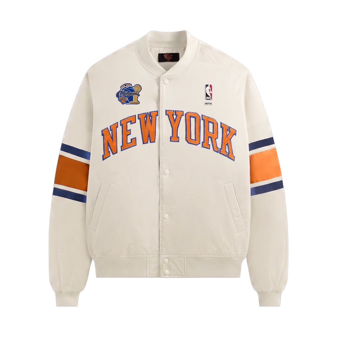 키스 x 뉴욕 닉스 2026 챔피언 사틴 봄버 자켓 샌드리프트(Kith x New York Knicks 2026 Champions Satin Bomber Jacket Sandrift)