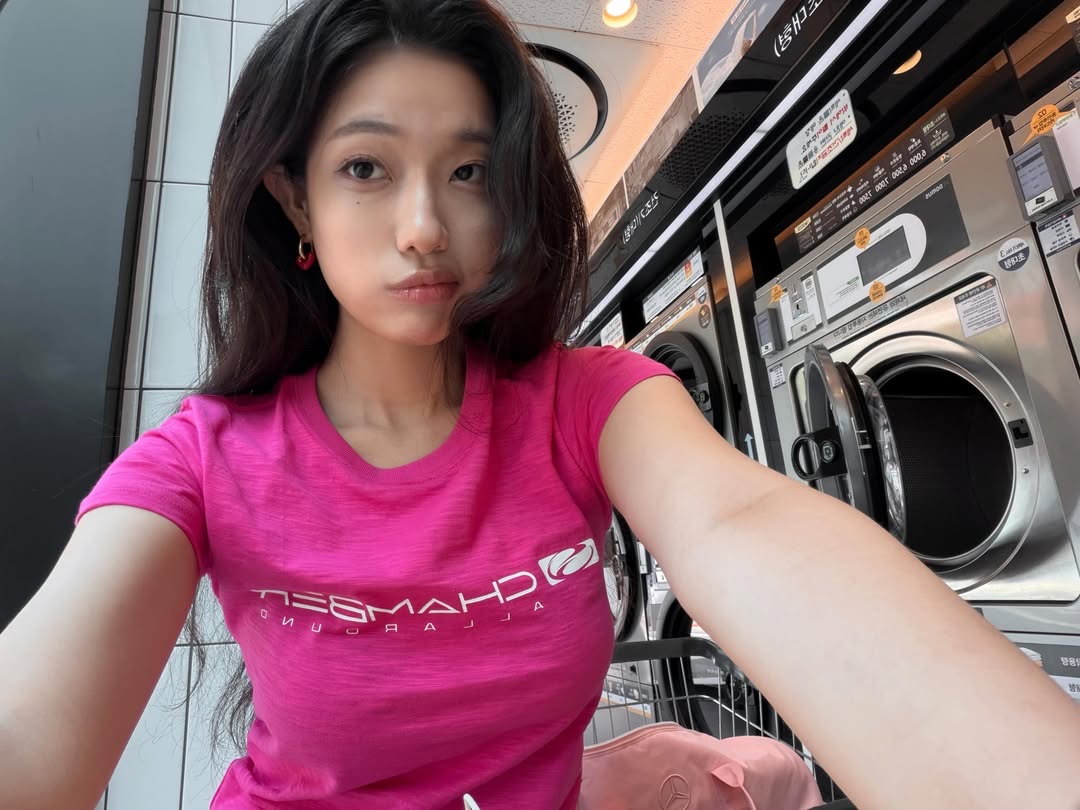 SPORT CHAMBER Women Long Flash Slub T-Shirt Pink 착용 스타일 - 1