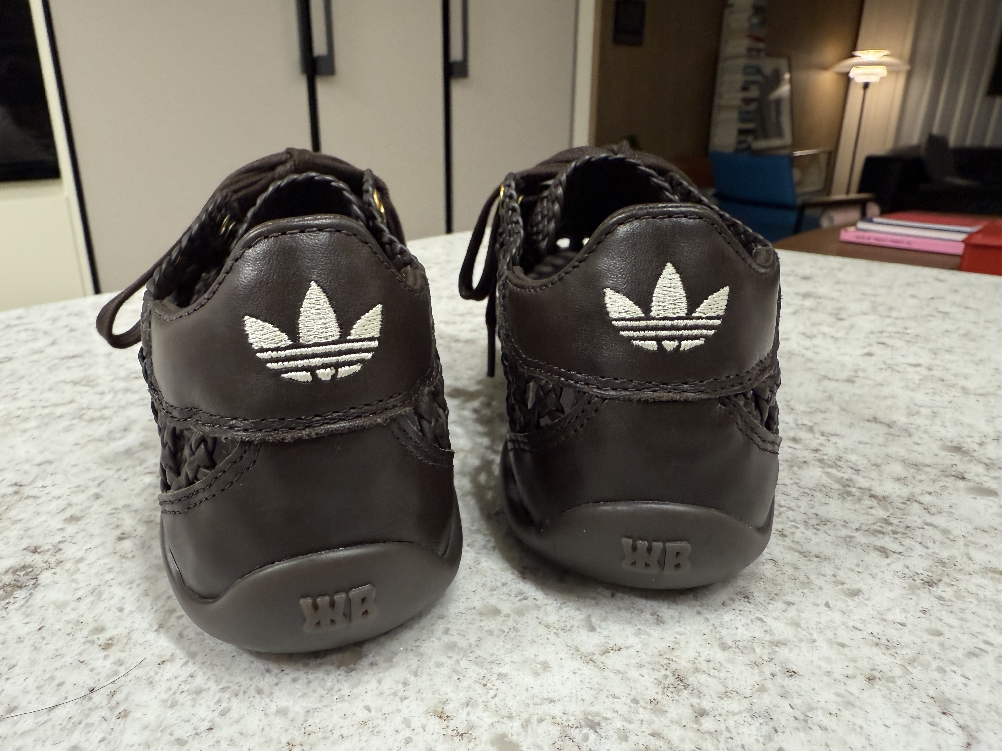Adidas x Wales Bonner Karintha Basketry Dark Brown Dark Brown 착용 스타일 - 5