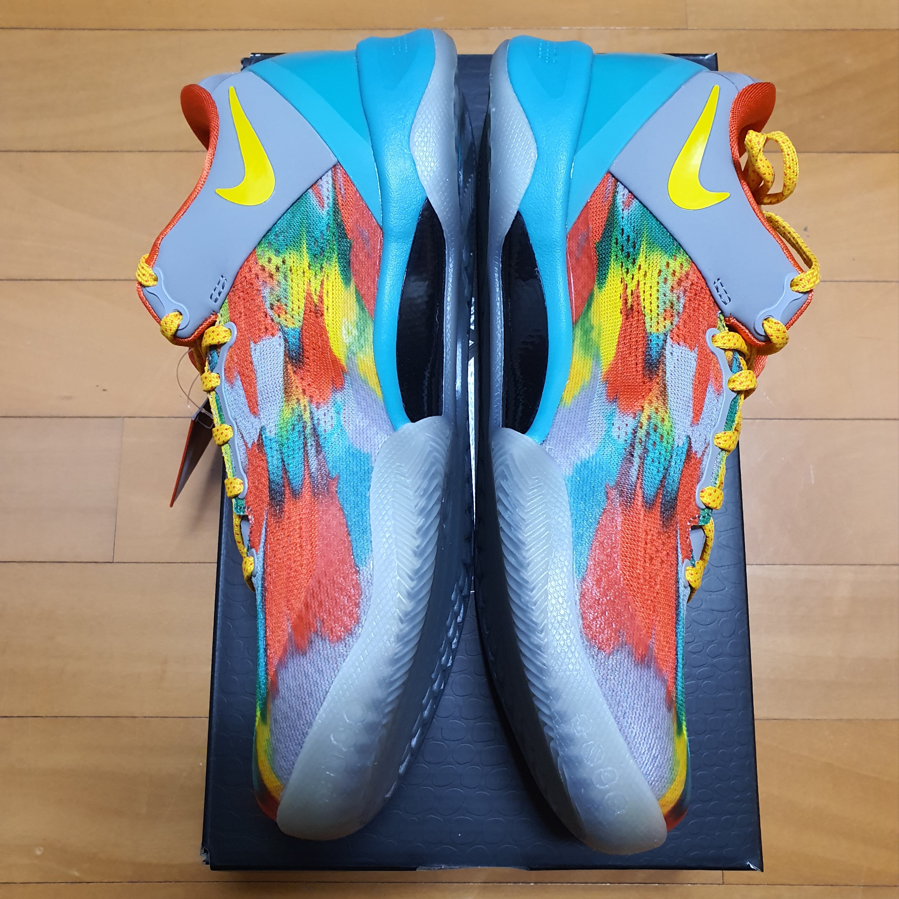 Nike Kobe 8 Protro Venice Beach 착용 스타일