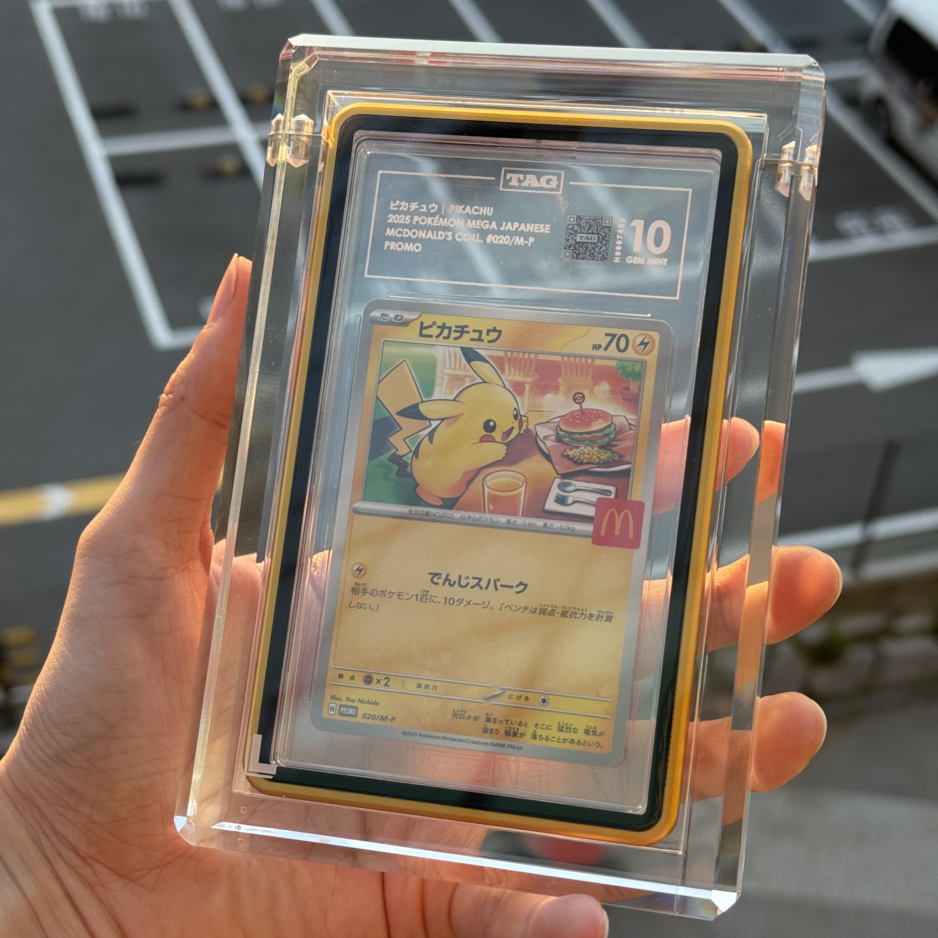 Locky PSA Crystal Acrylic Case 착용 스타일