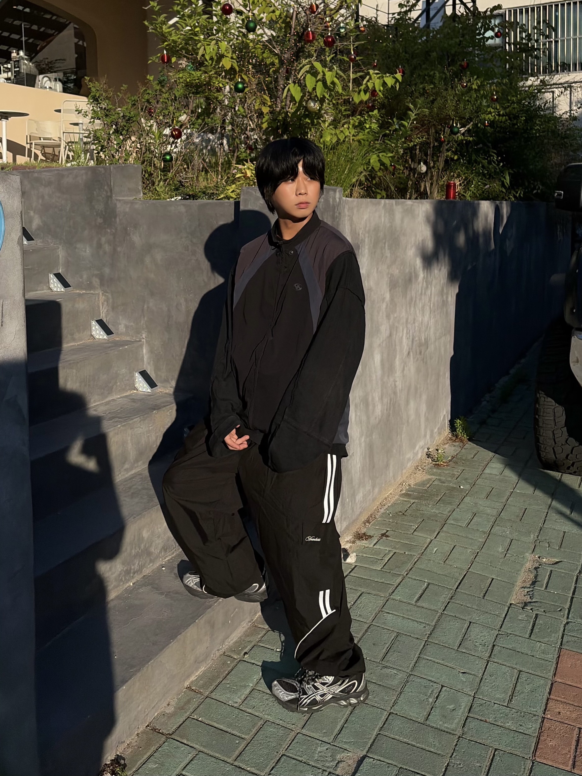 Sansan Gear Conversion Jacket Black - 23SS, Asics Gel-Nimbus 10.1 Black Pure Silver - Korea Exclusive 착용 스타일 - 4