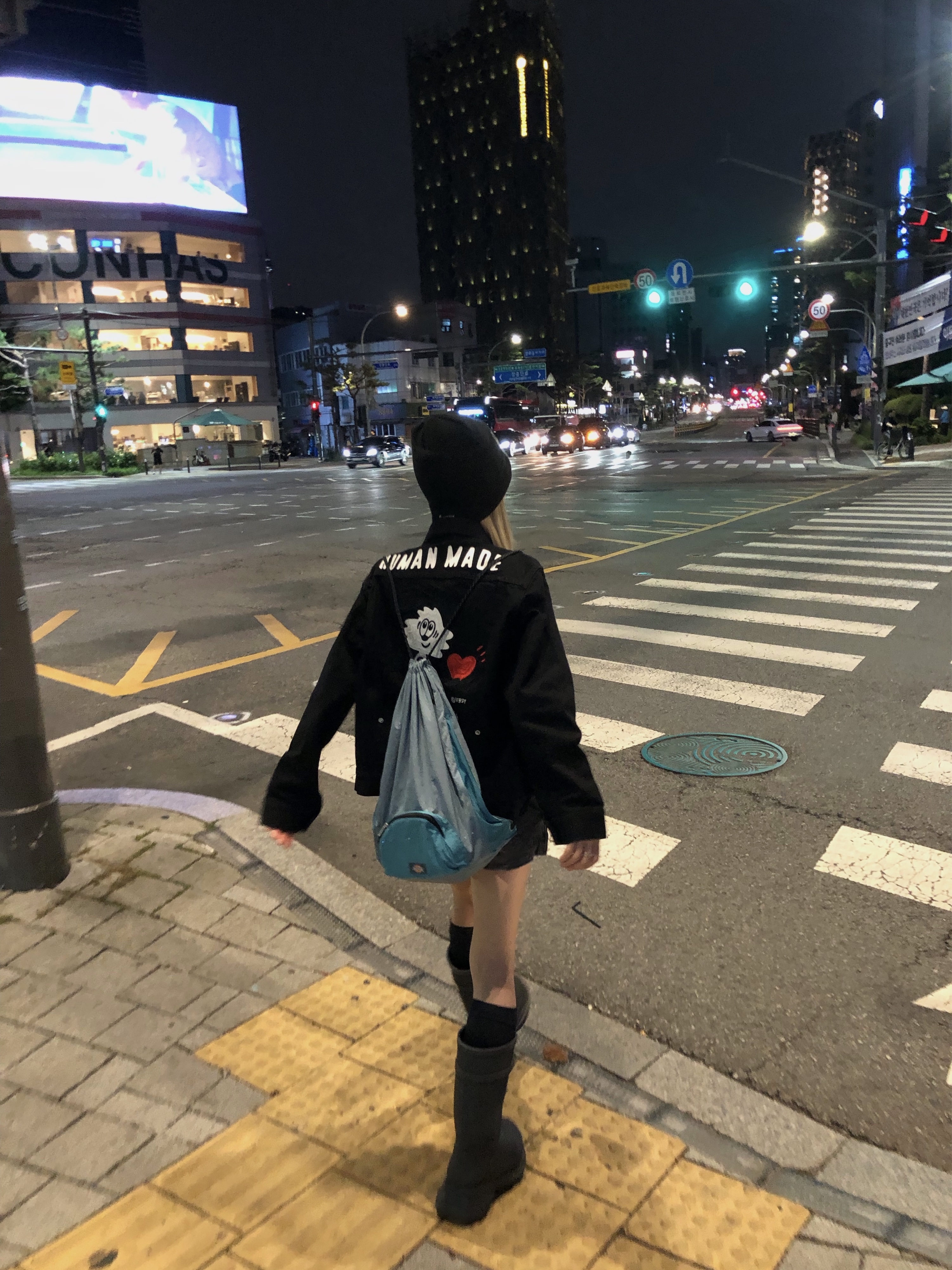 Human Made x Verdy x Lotte Museum Work Jacket Black 착용 스타일 - 2