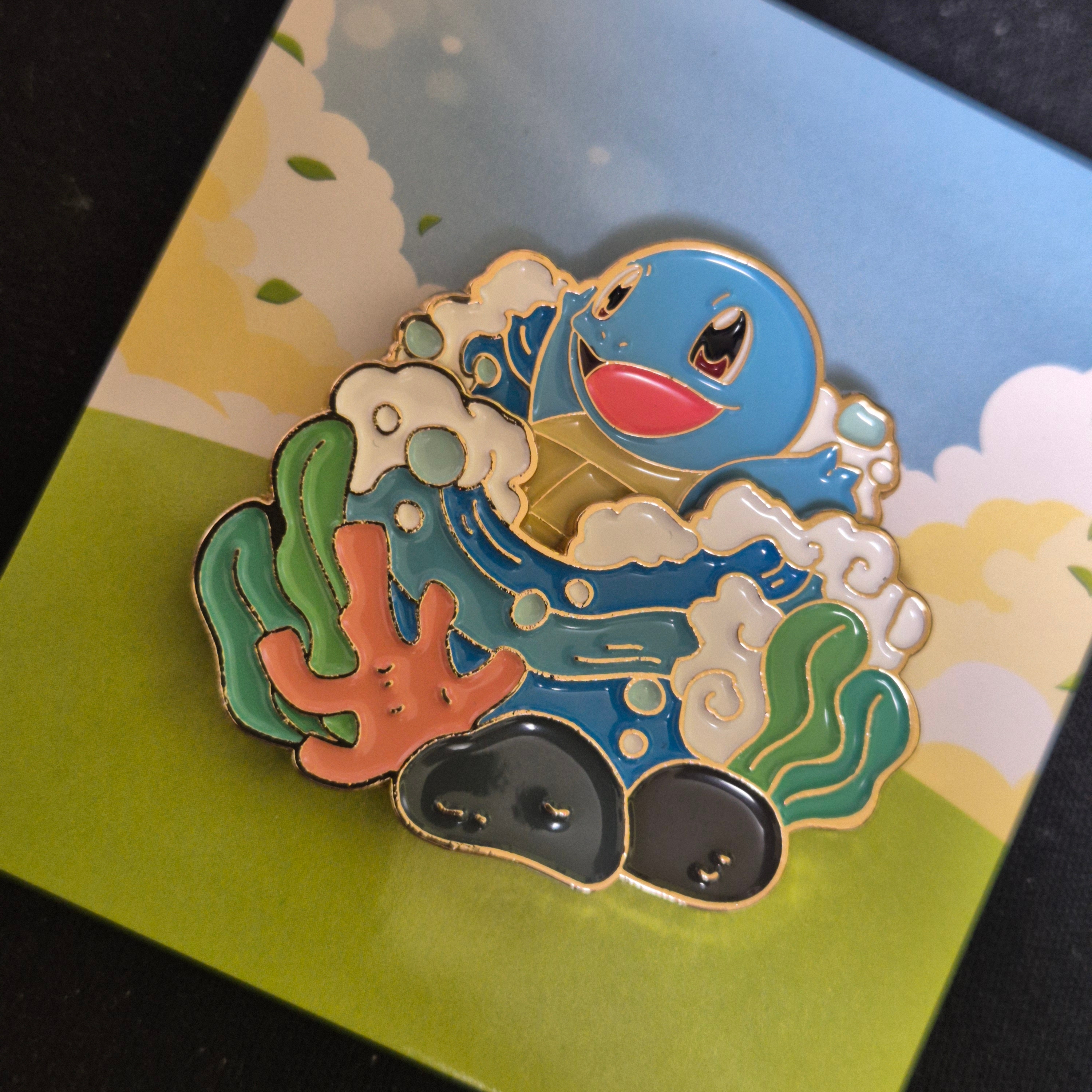 Pokemon x Isaac Toast Metal Badge Squirtle (Opened) 착용 스타일