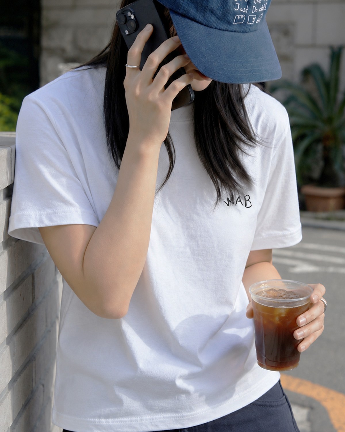 [KREAM 단독] 왓어브레드 스크립트 숏 슬리브 화이트([KREAM 단독] What A Bread Script Short Sleeve Tee White) - 4