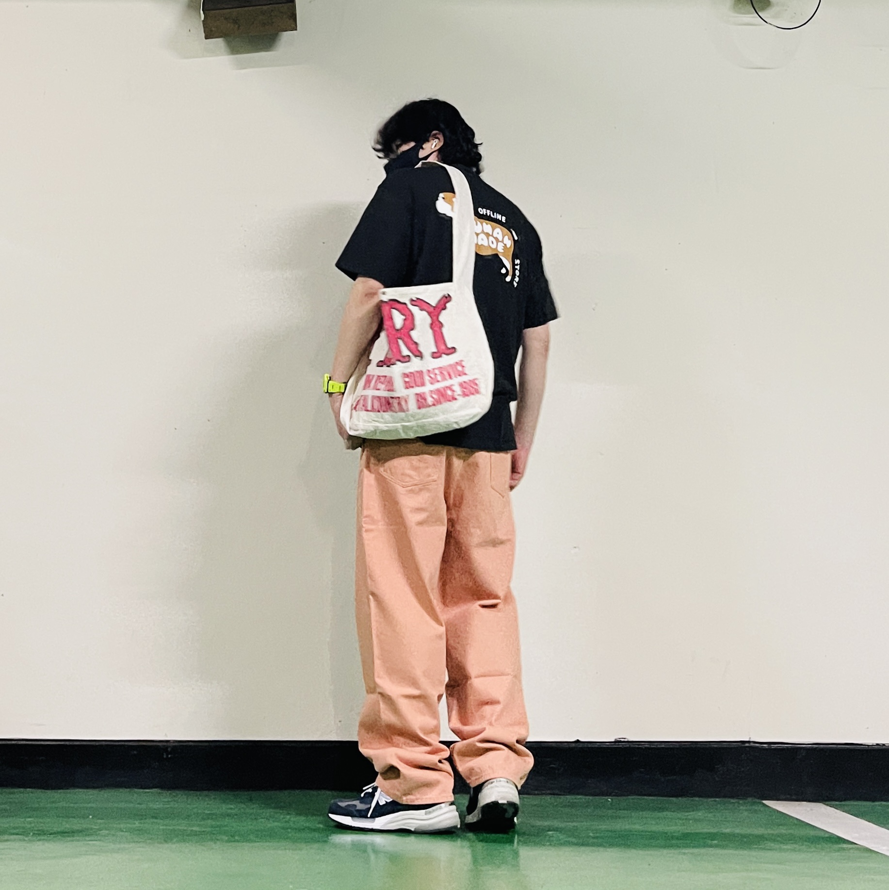 Kapital Cotton Twill Kountry Factory Book Bag Kinari, Supreme Baggy Jean Dusty Peach - 24SS 착용 스타일 - 1