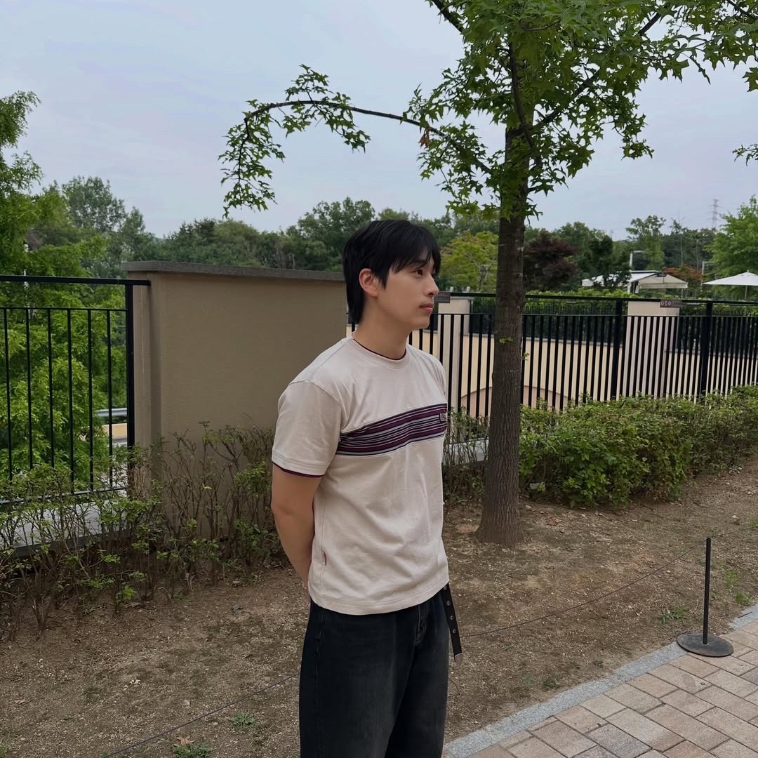 SPORT CHAMBER Spectrum T-shirt LIGHT BEIGE 착용 스타일 - 3