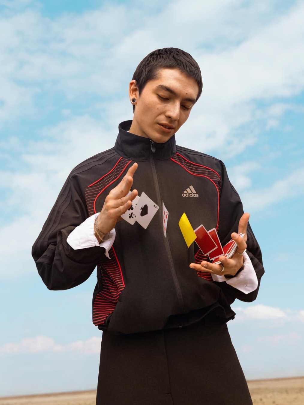 Adidas x Coca-Cola Classic Sport Mesh Up Jersey White Multicolor - KR Sizing, Adidas x Coca-Cola Samba OG Red Core Black 착용 스타일 - 9