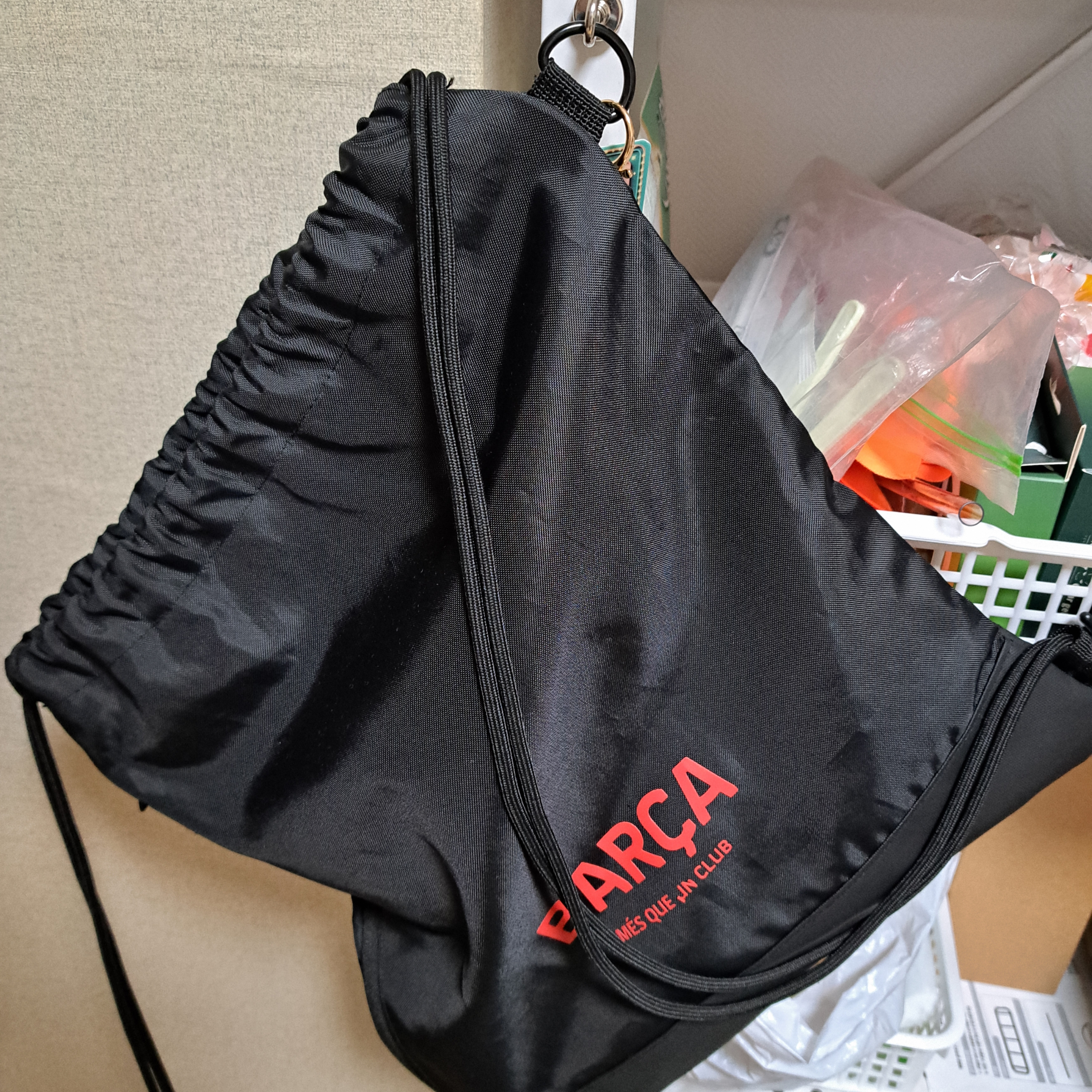 FC Barcelona Classic Line Gym Sack Black 착용 스타일
