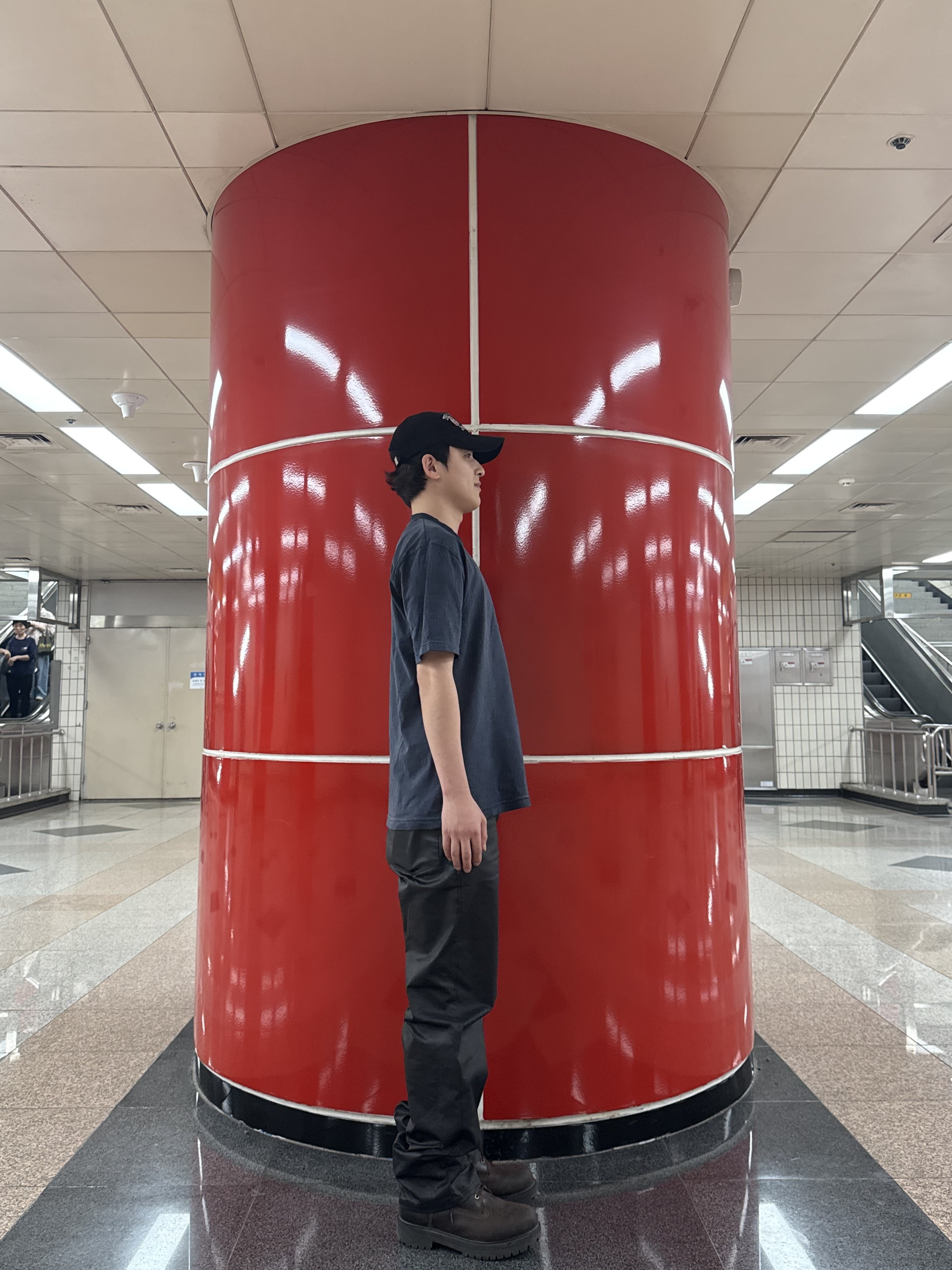 Yeezy PT-04 Black 착용 스타일 - 3