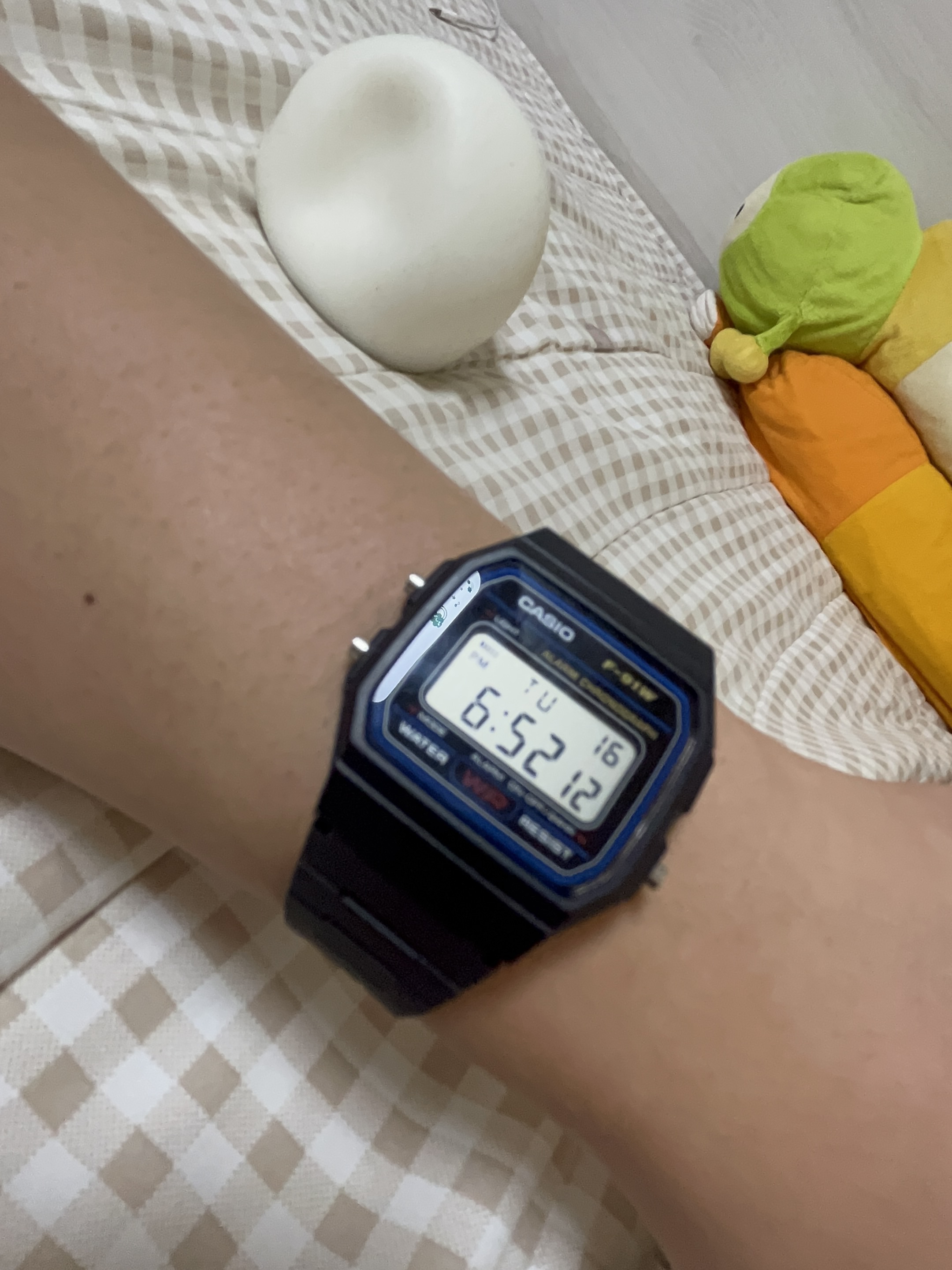 Casio F-91W-1 착용 스타일 - 1